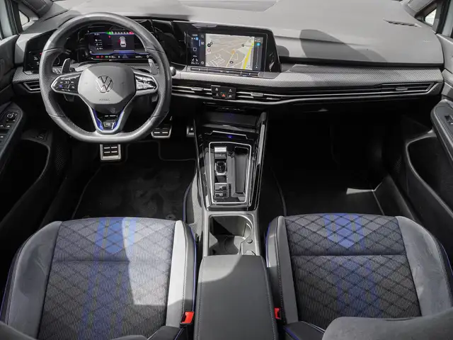 Volkswagen Golf view 10