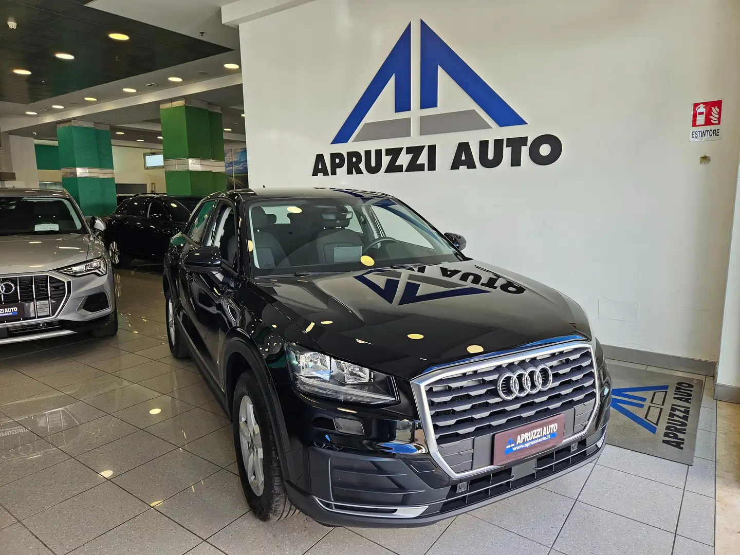 Audi Q2 1.6 tdi Business s-tronic RETROCAM NAVI SENSORI Nero - 1