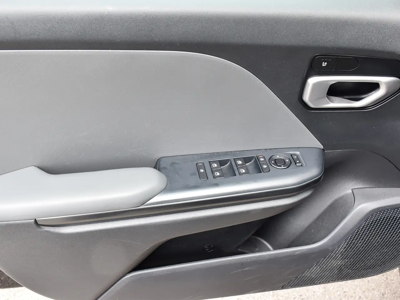 Kia K4 fotografie Kia K4