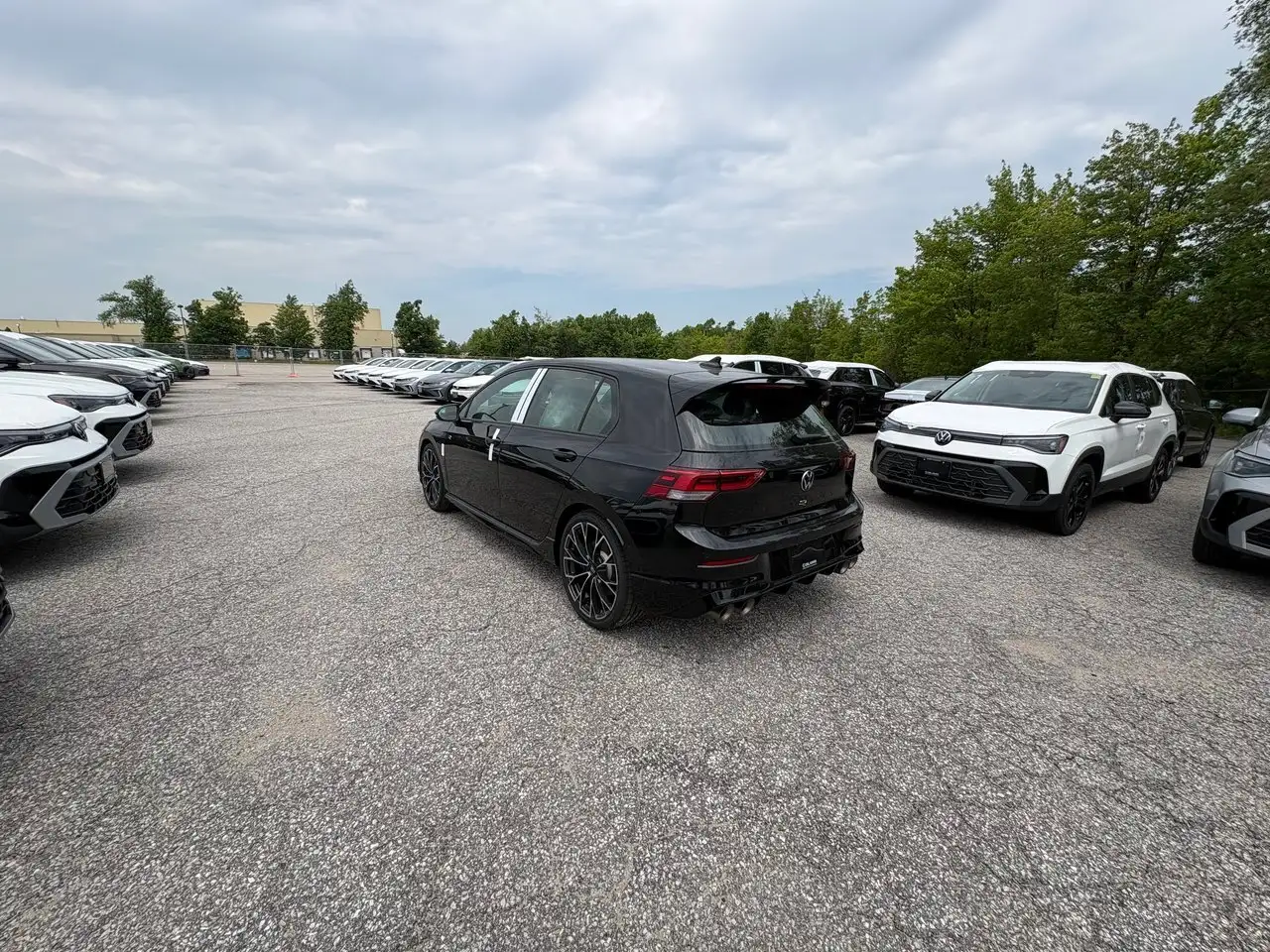 Volkswagen Golf R снимка Volkswagen Golf R