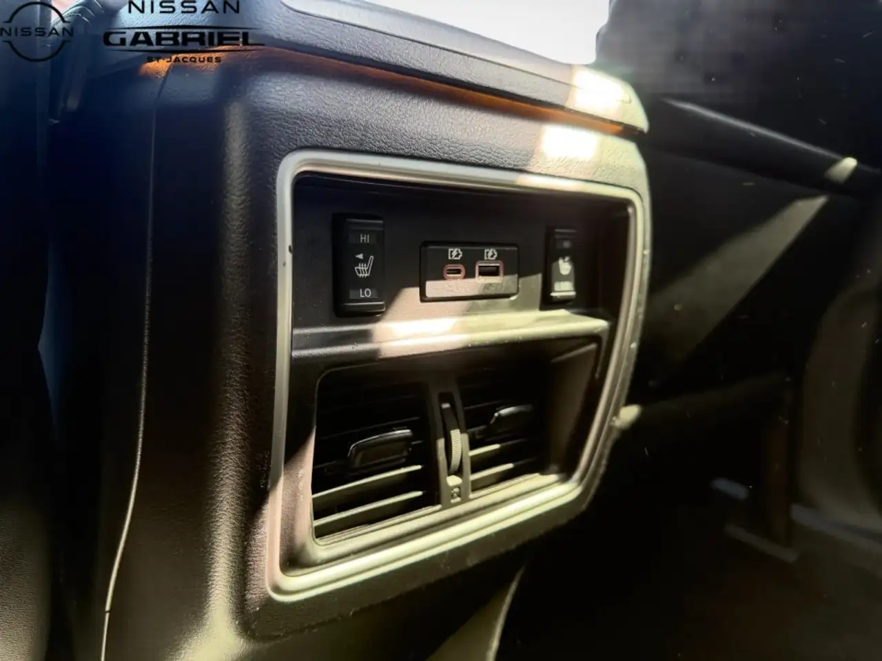 Nissan Murano снимка Nissan Murano