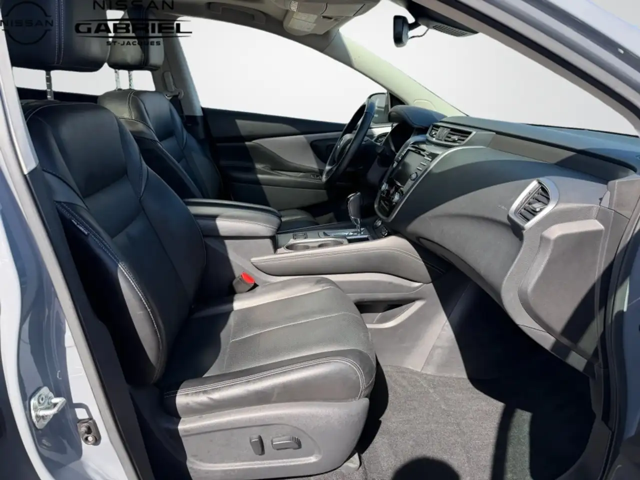 Nissan Murano снимка Nissan Murano