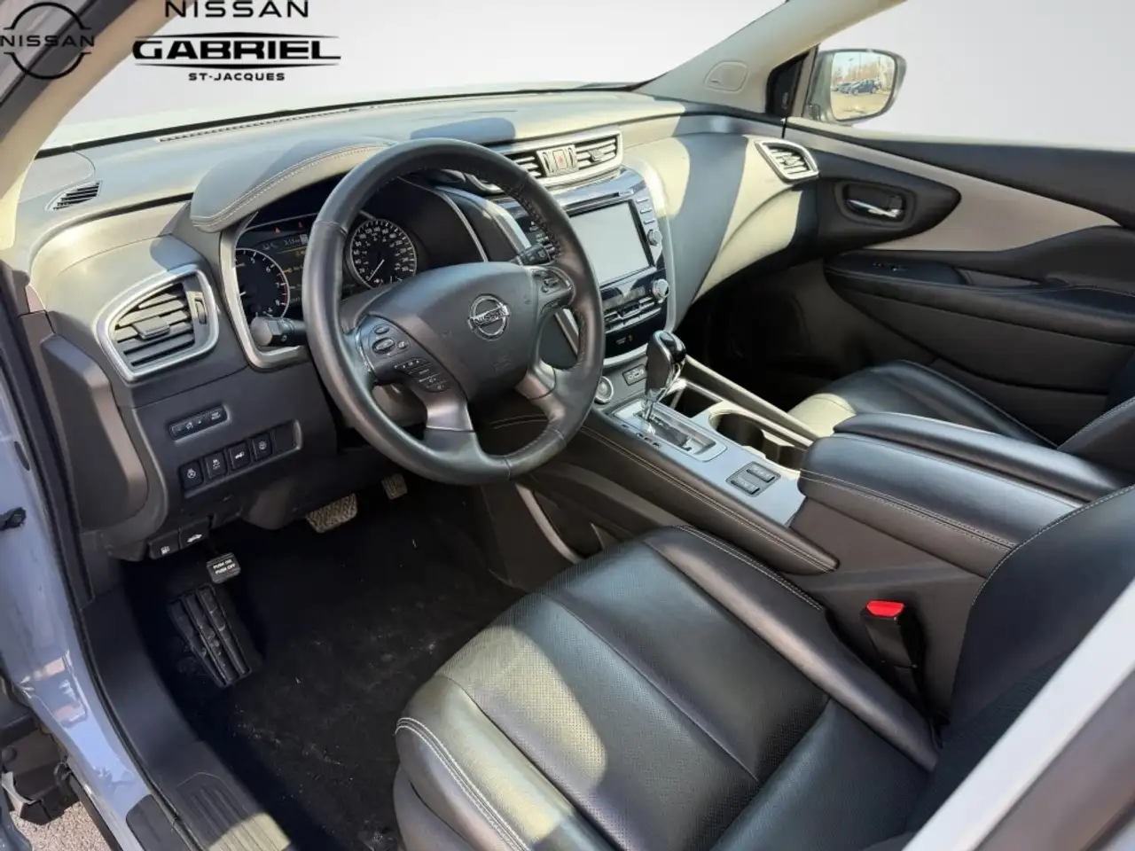 Nissan Murano снимка Nissan Murano