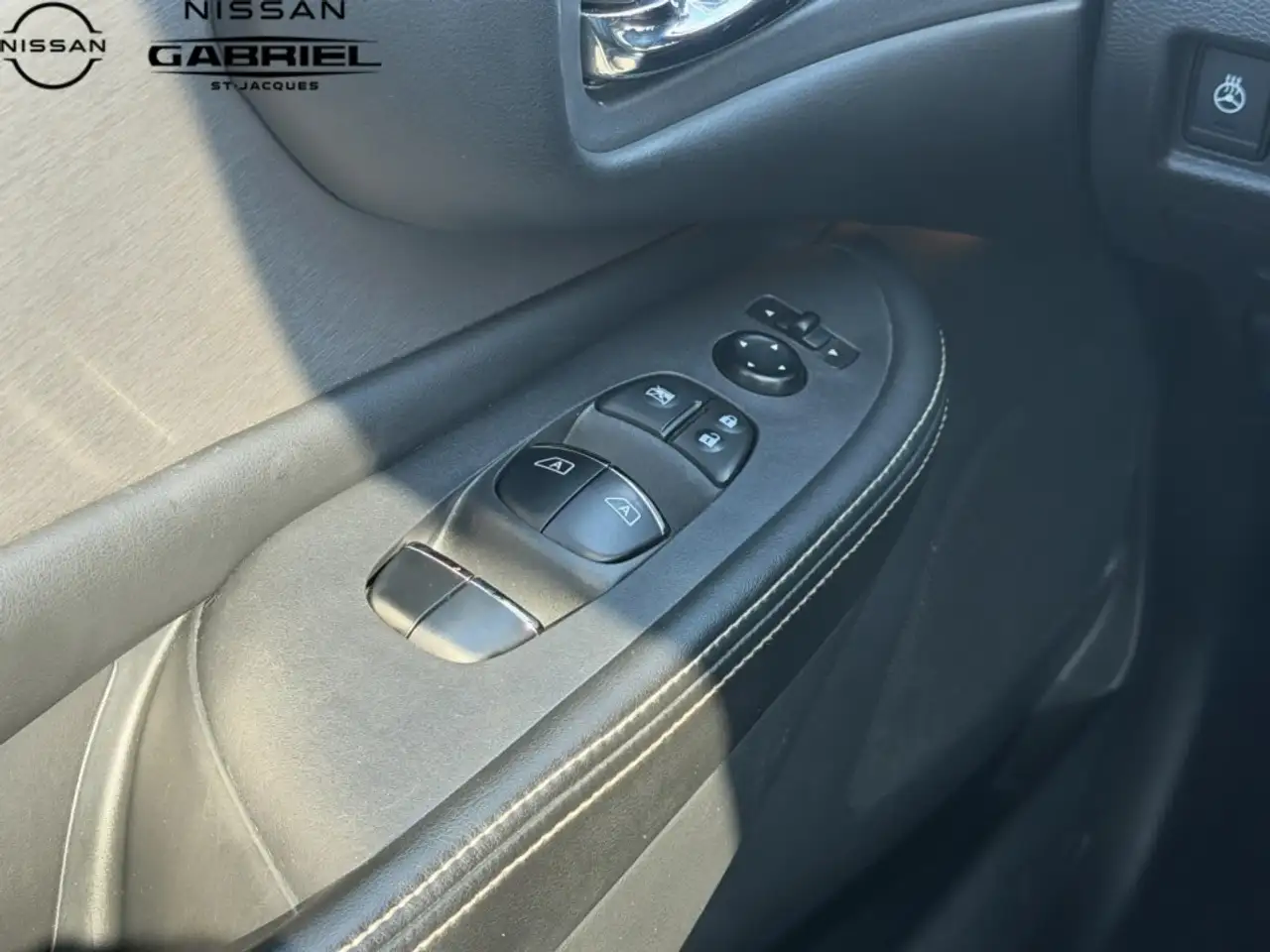 Nissan Murano снимка Nissan Murano