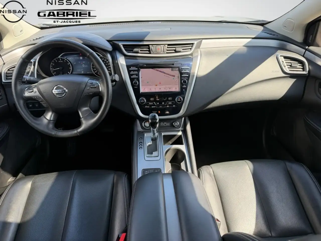 Nissan Murano снимка Nissan Murano