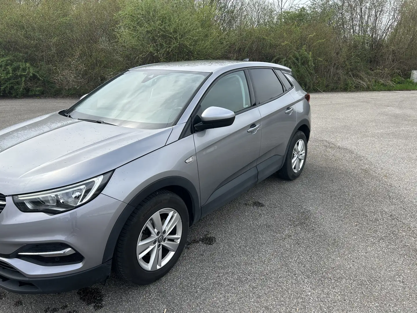 Opel Grandland X Grandland X 1,2 Turbo Direct Injection Edition + Grau - 2
