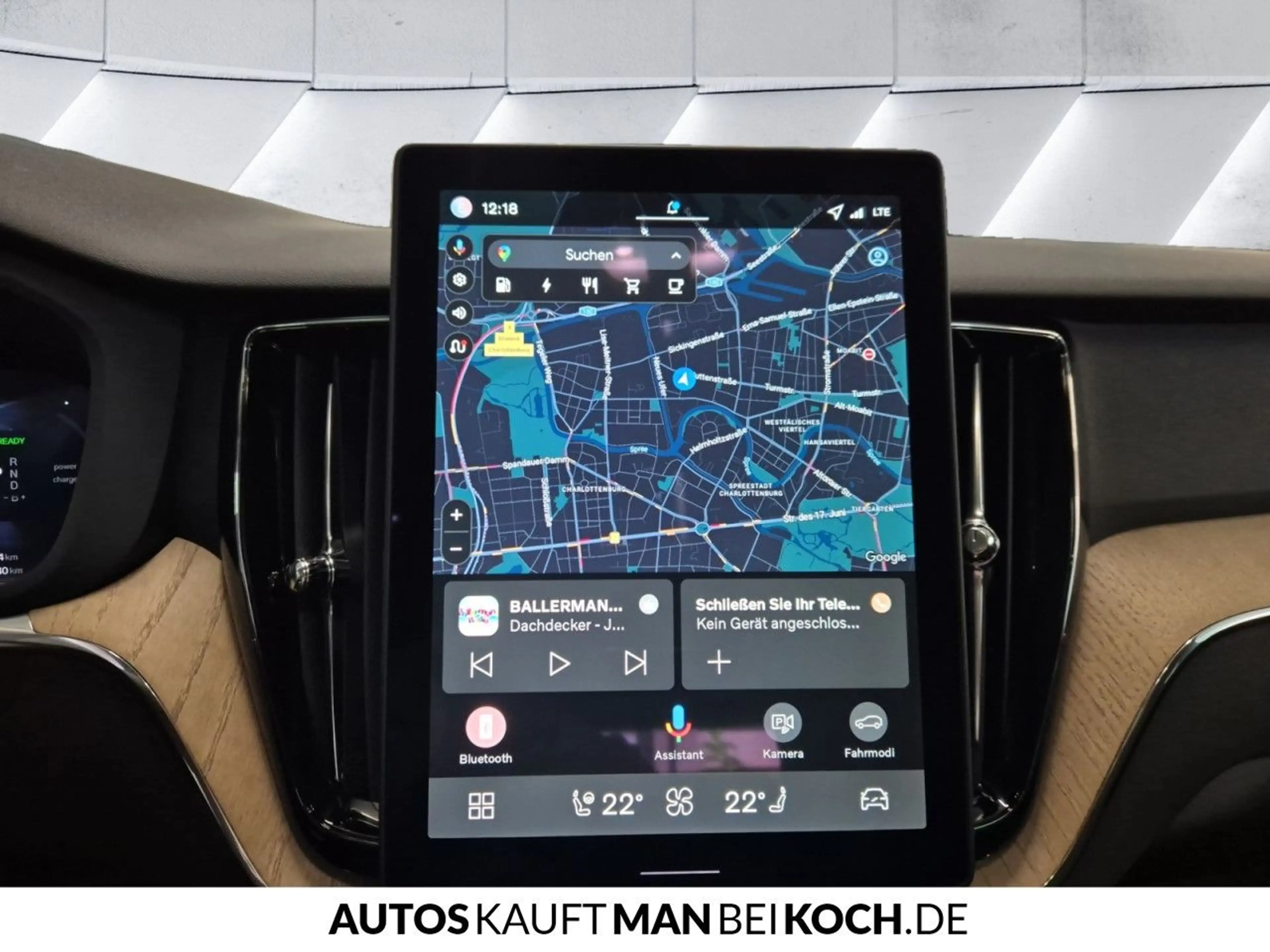 Volvo XC60 T6 AWD B Plus Dark ACC BLIS HUD PANO H/K — photo 12