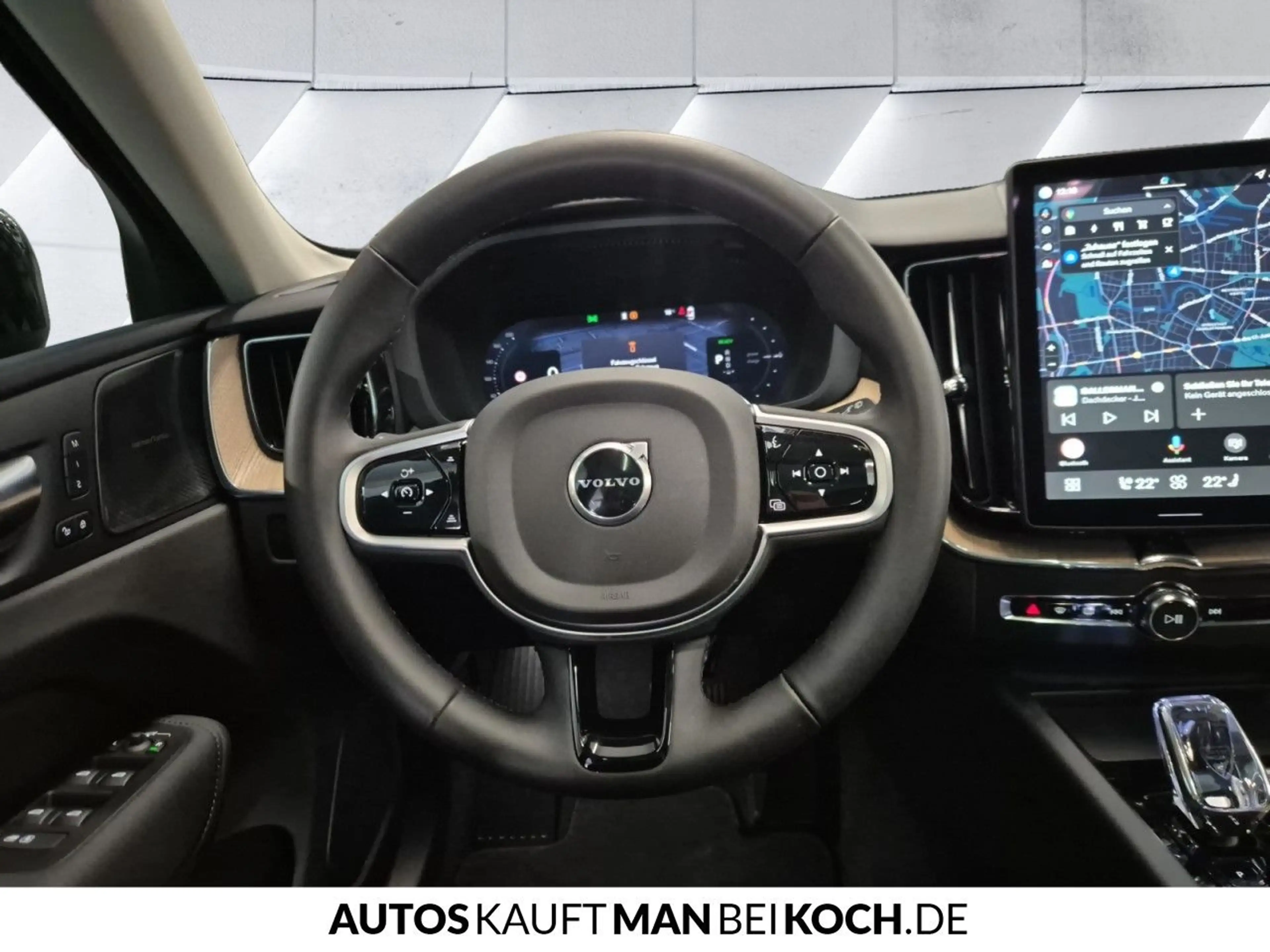 Volvo XC60 T6 AWD B Plus Dark ACC BLIS HUD PANO H/K — photo 9