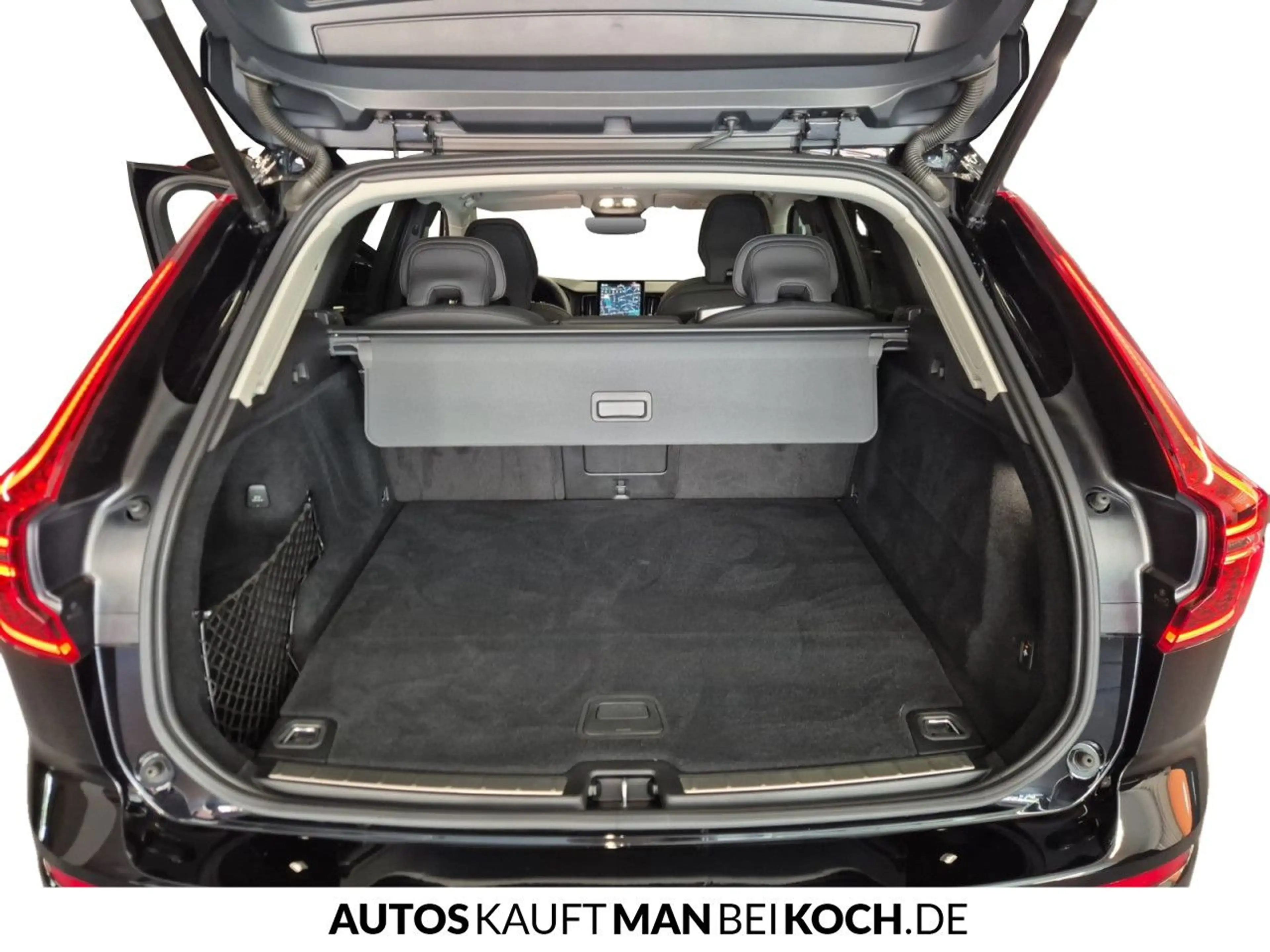 Volvo XC60 T6 AWD B Plus Dark ACC BLIS HUD PANO H/K — photo 14