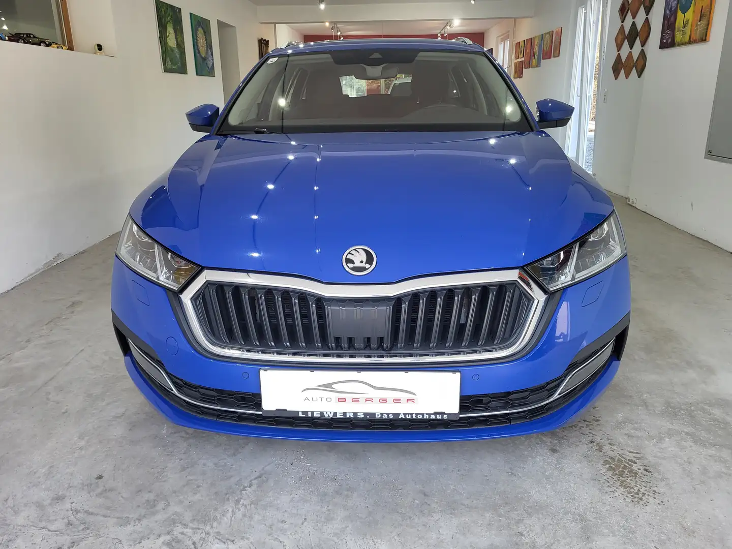 Skoda Octavia Octavia Combi 2,0 TDI DSG Style *3 Jahre Garantie Blau - 2