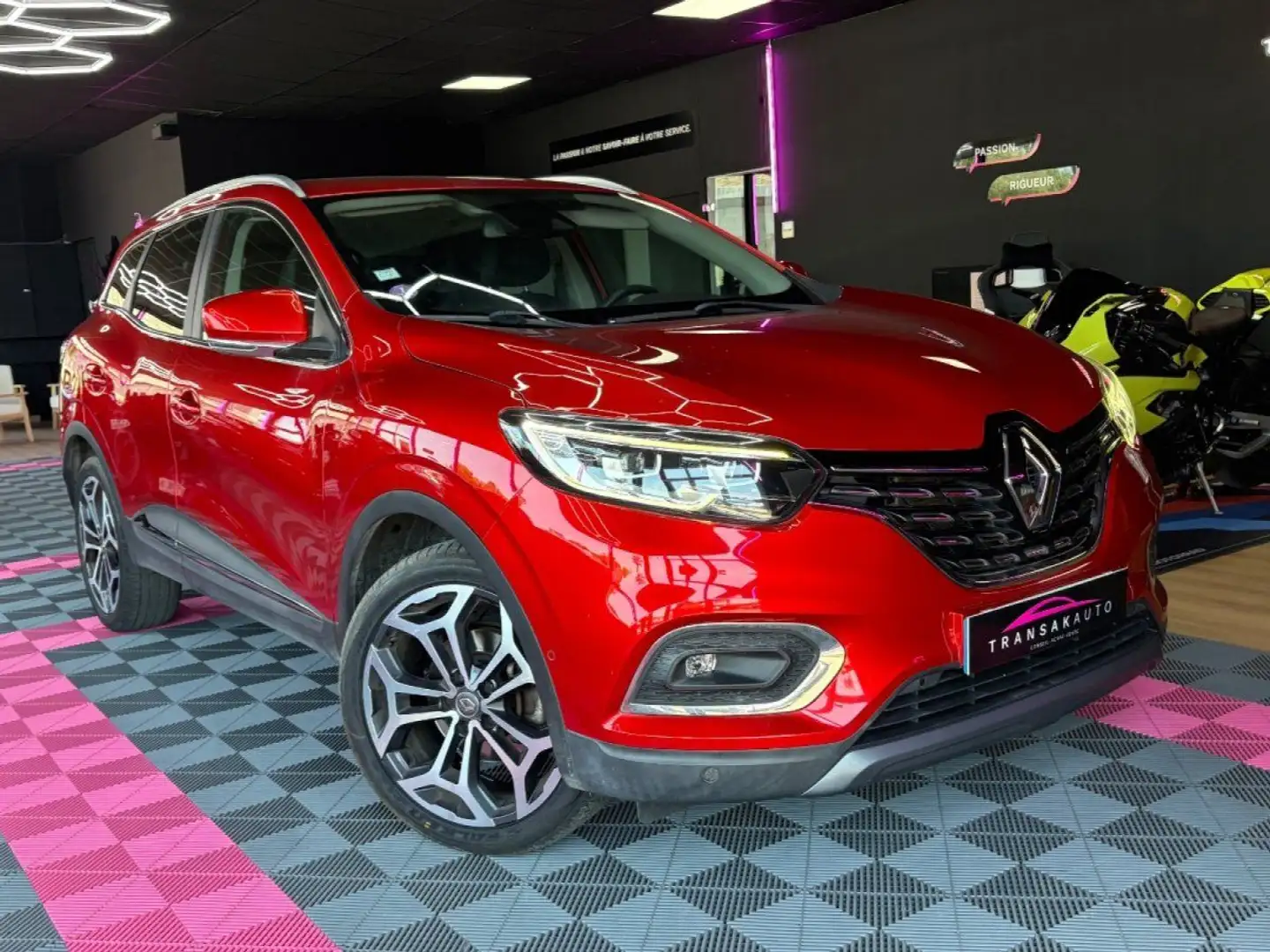 Renault Kadjar Intens 140 ch TCe FAP Camera de recul ~ Attelage ~ Virtual cockpit Rosso - 1