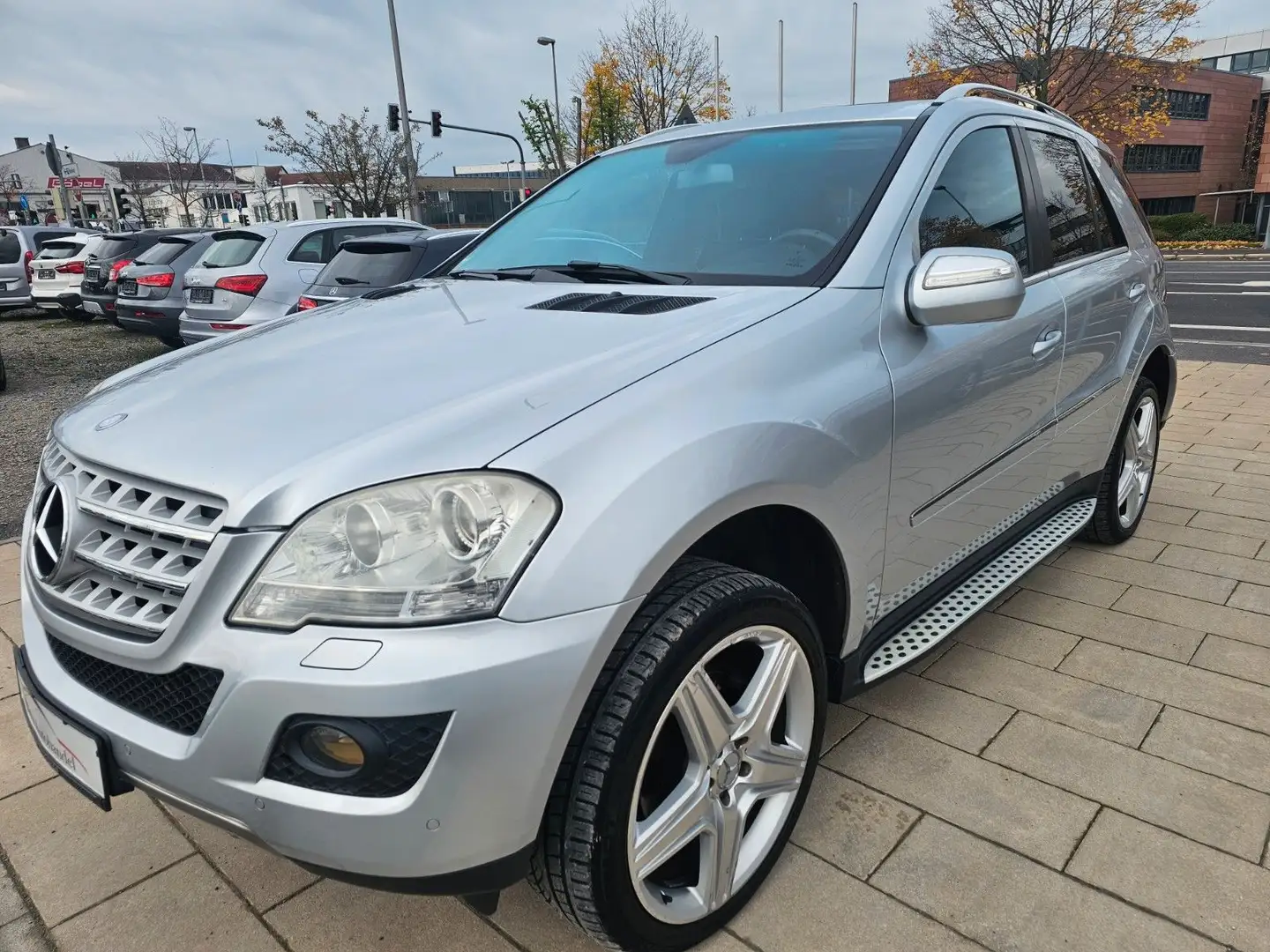 Mercedes-Benz ML 350 ML ML 350 AHK 21 Zoll Silber - 1