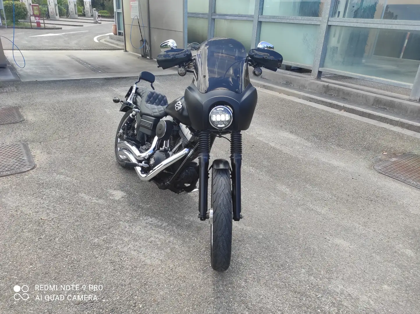Harley-Davidson Dyna Street Bob club style Nero - 2