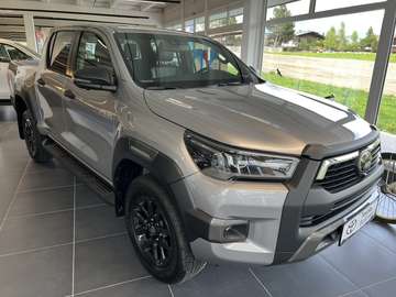 2,8 D-4D MHEV DK Invincible 4x4