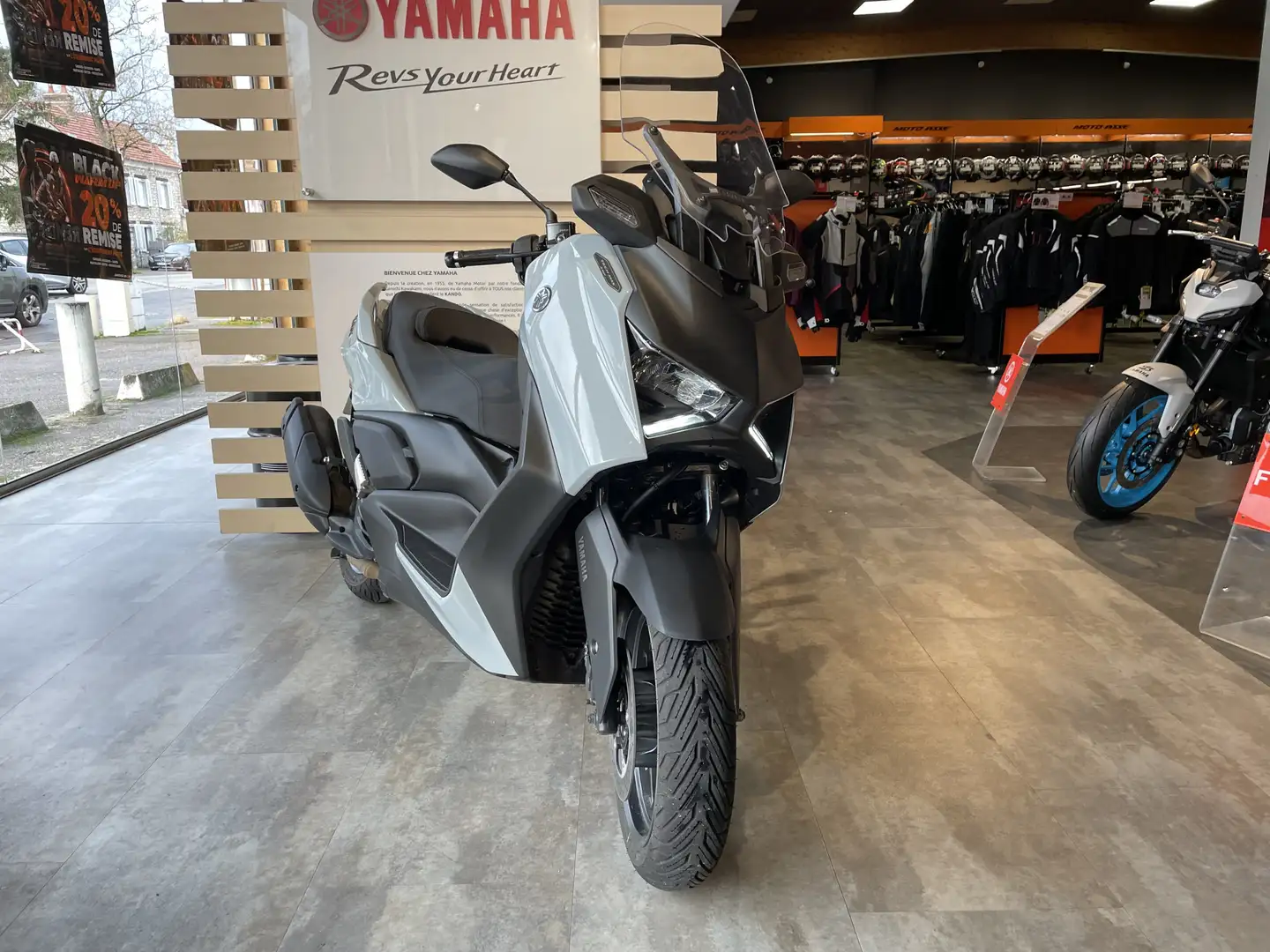 Yamaha X-Max 125 Gris - 2