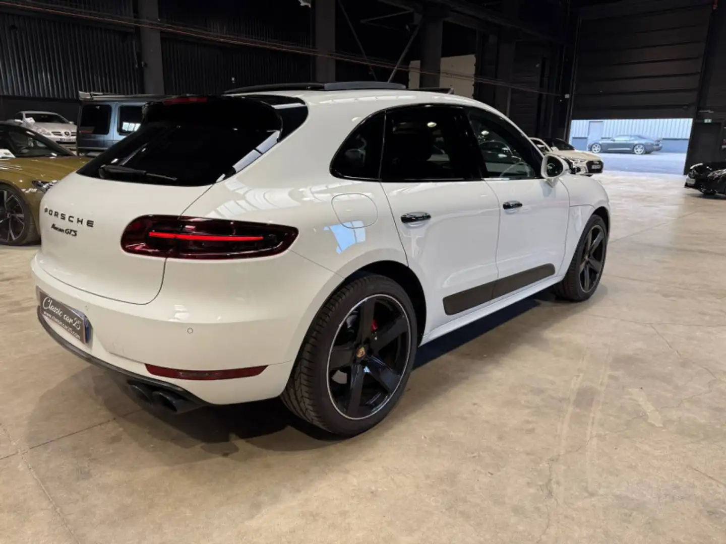 Porsche Macan (95B) 3.0 V6 360CH GTS PDK Blanc - 2