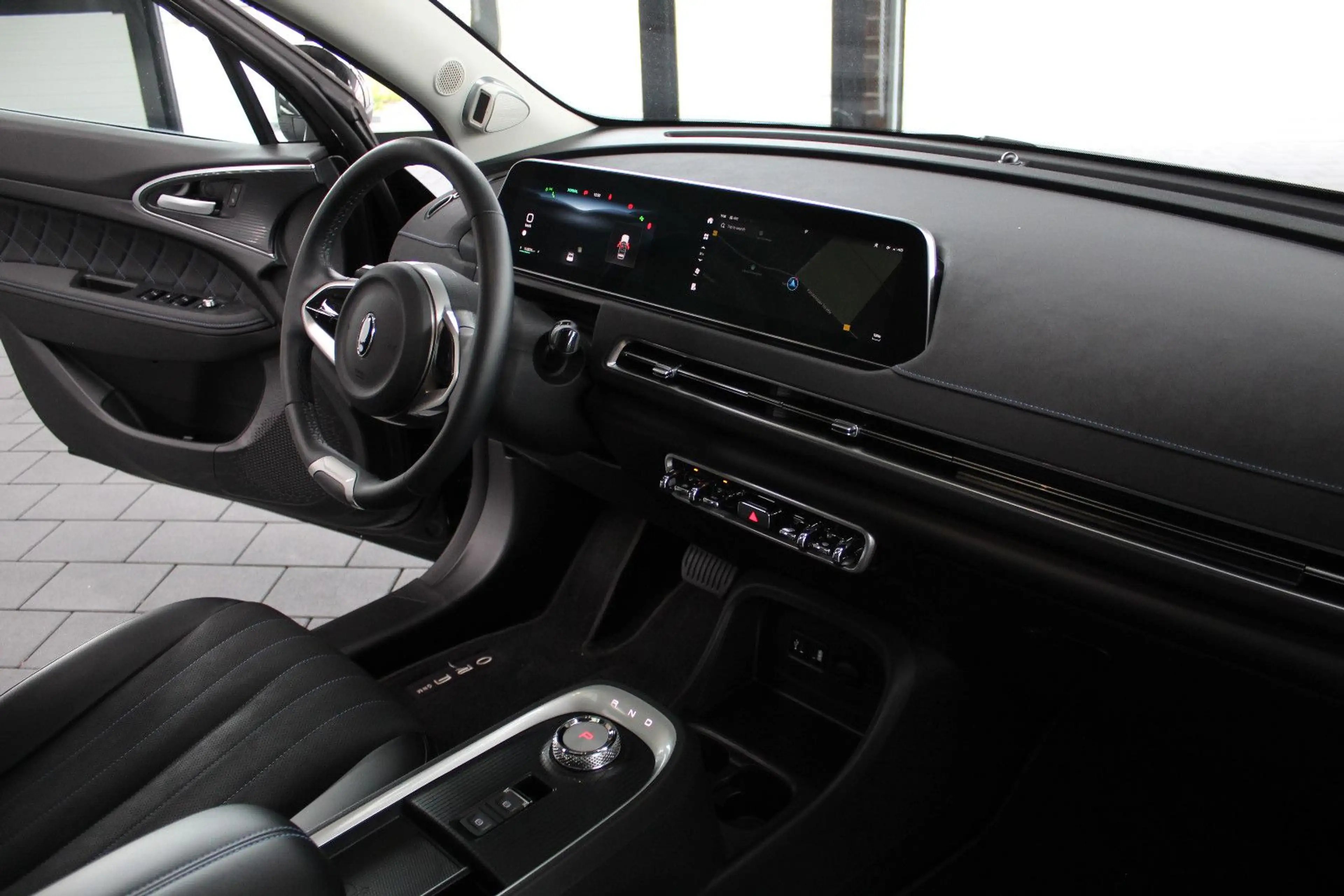 GWM ORA 03 400 Pro+(elektr. Heckklappe, Pano-Dach) — photo 12