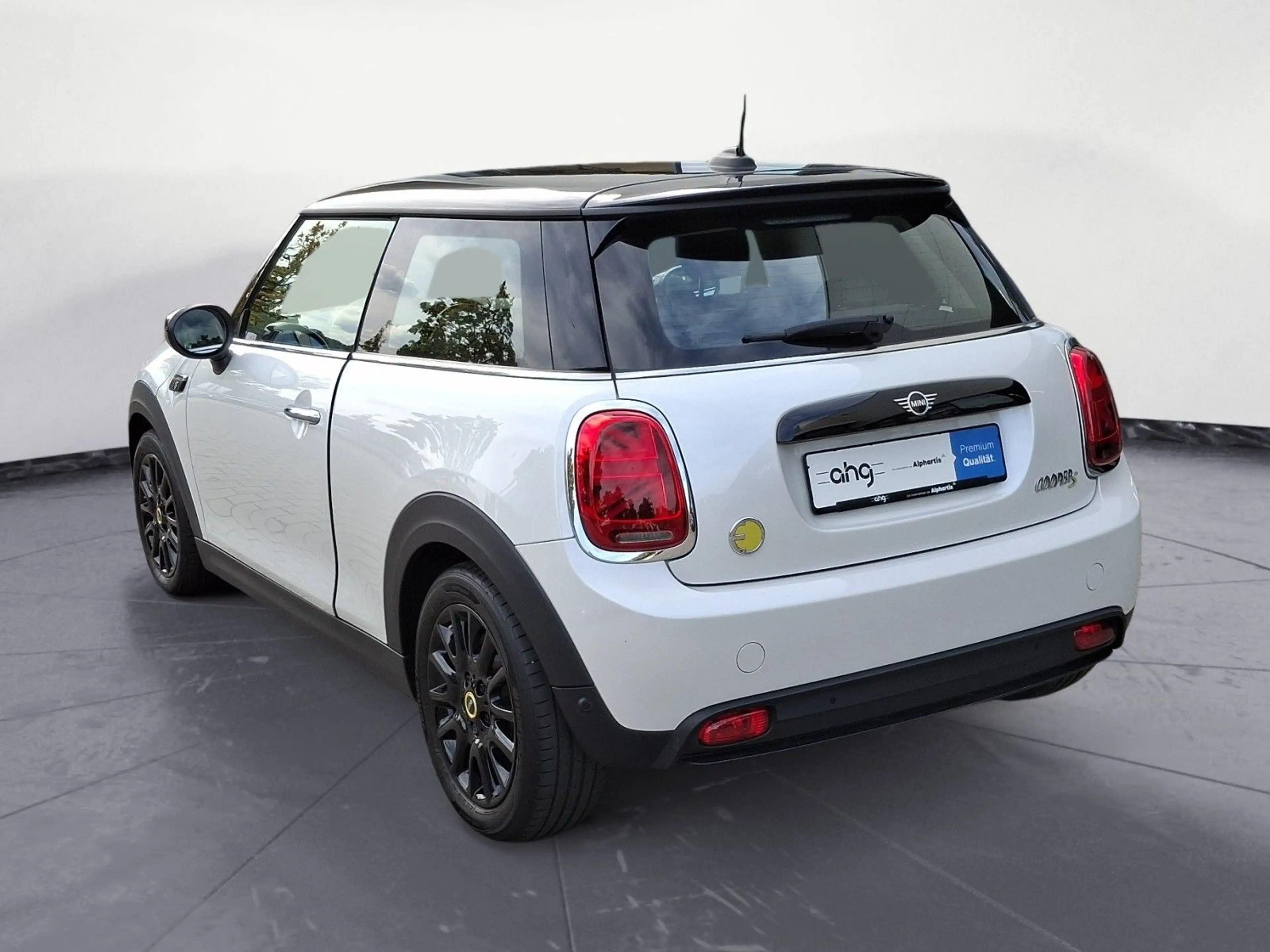 MINI Cooper SE . Classic Trim Klimaaut. Sportsitze PDC — photo 6