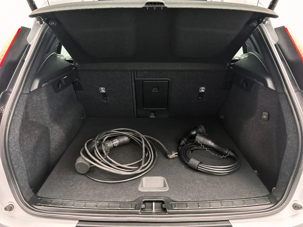 Volvo XC40 1.5 T4 Recharge Apple/Carplay Elek. Kofferklep, миниатюра 25