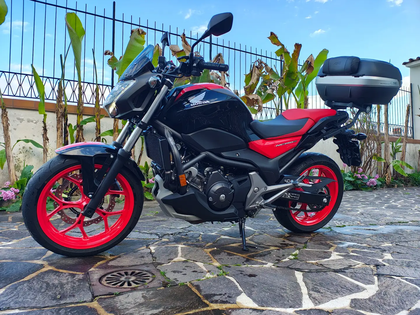 Honda NC 750 Червоний - 2