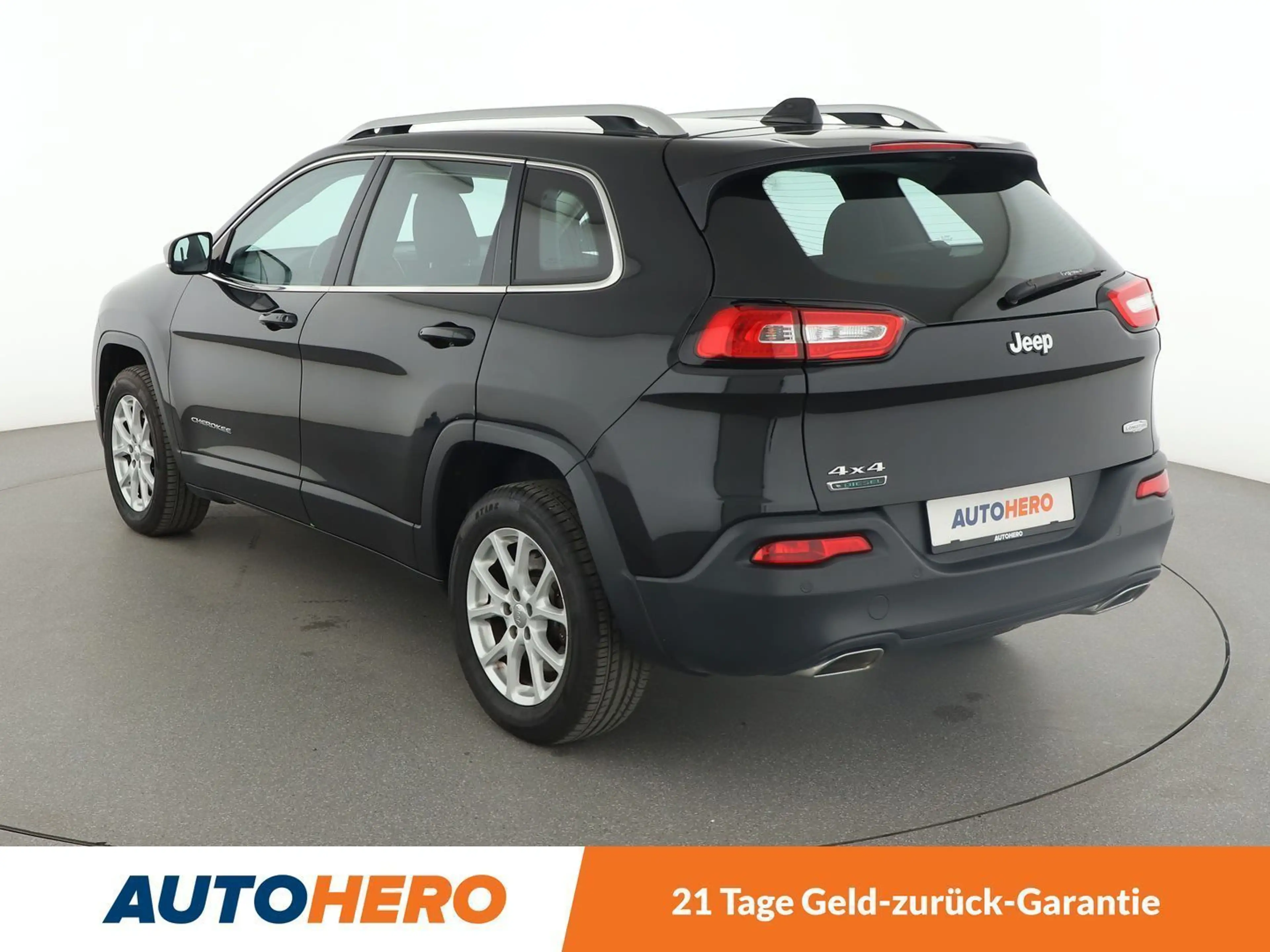 Jeep Cherokee 2.0 M-Jet Longitude 4WD Aut.*NAVI*TEMPO*PDC*SHZ* — photo 4