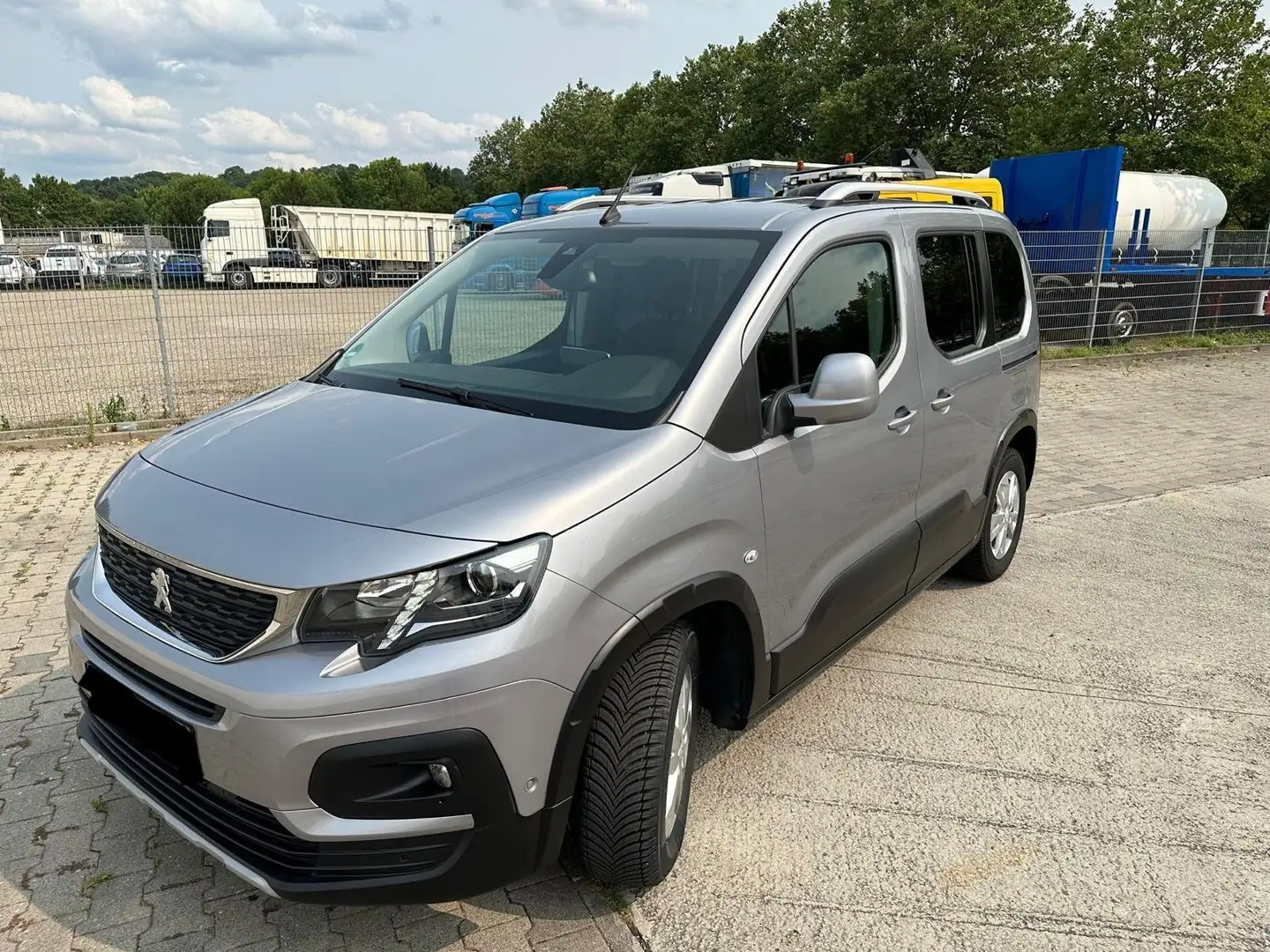 Peugeot Rifter Allure L1, AHK Grau - 1