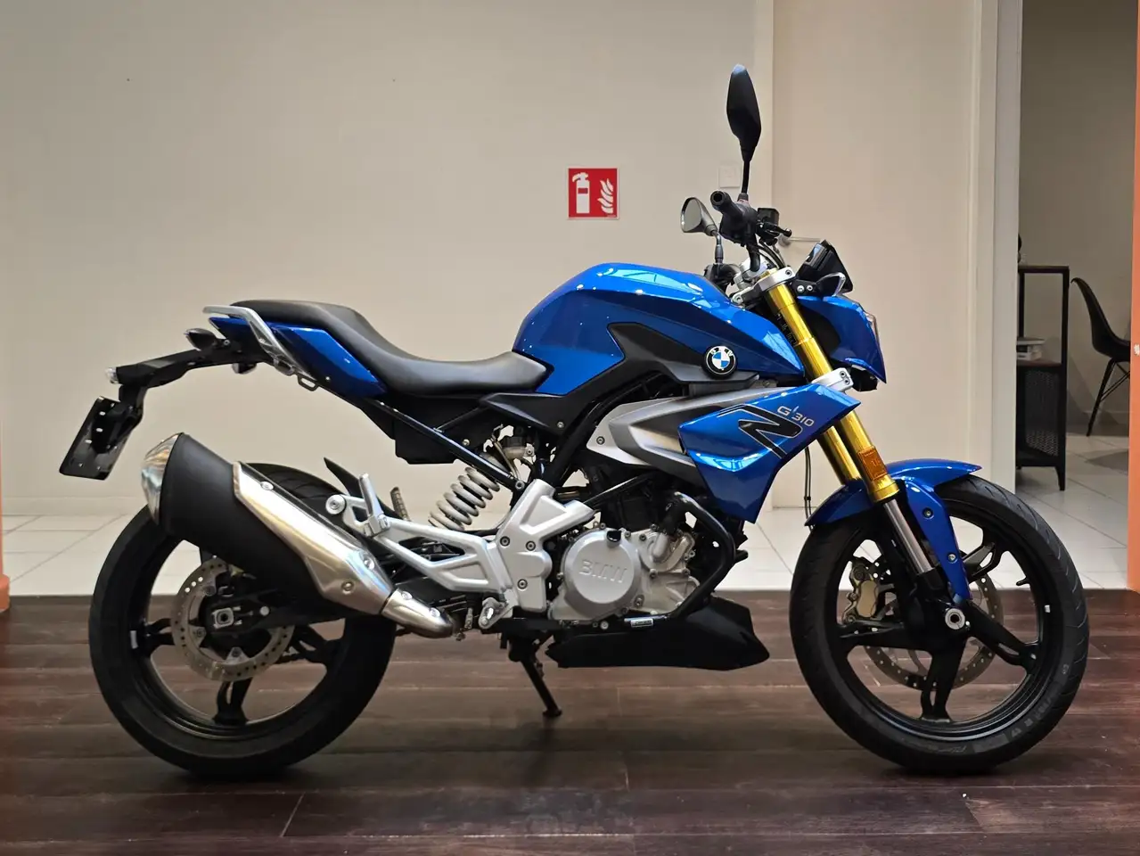 BMW G 310 R