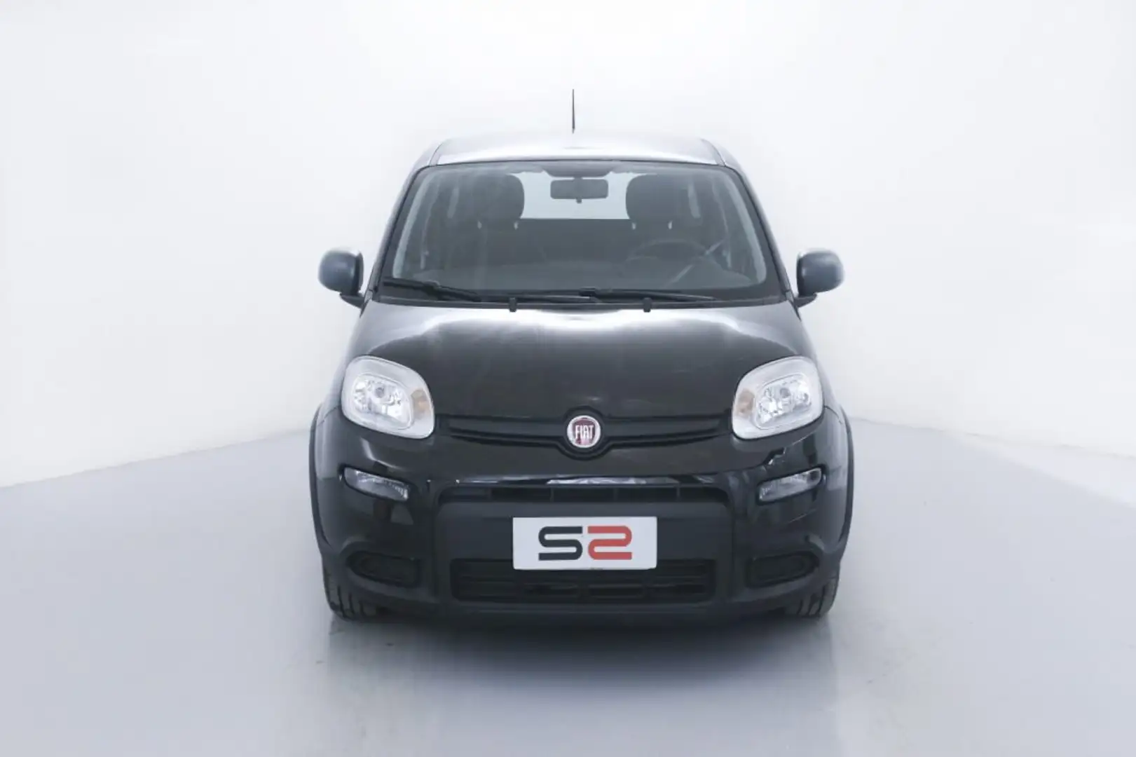Fiat Panda 1.0 FireFly S&S Hybrid NEOPATENTATI Schwarz - 2