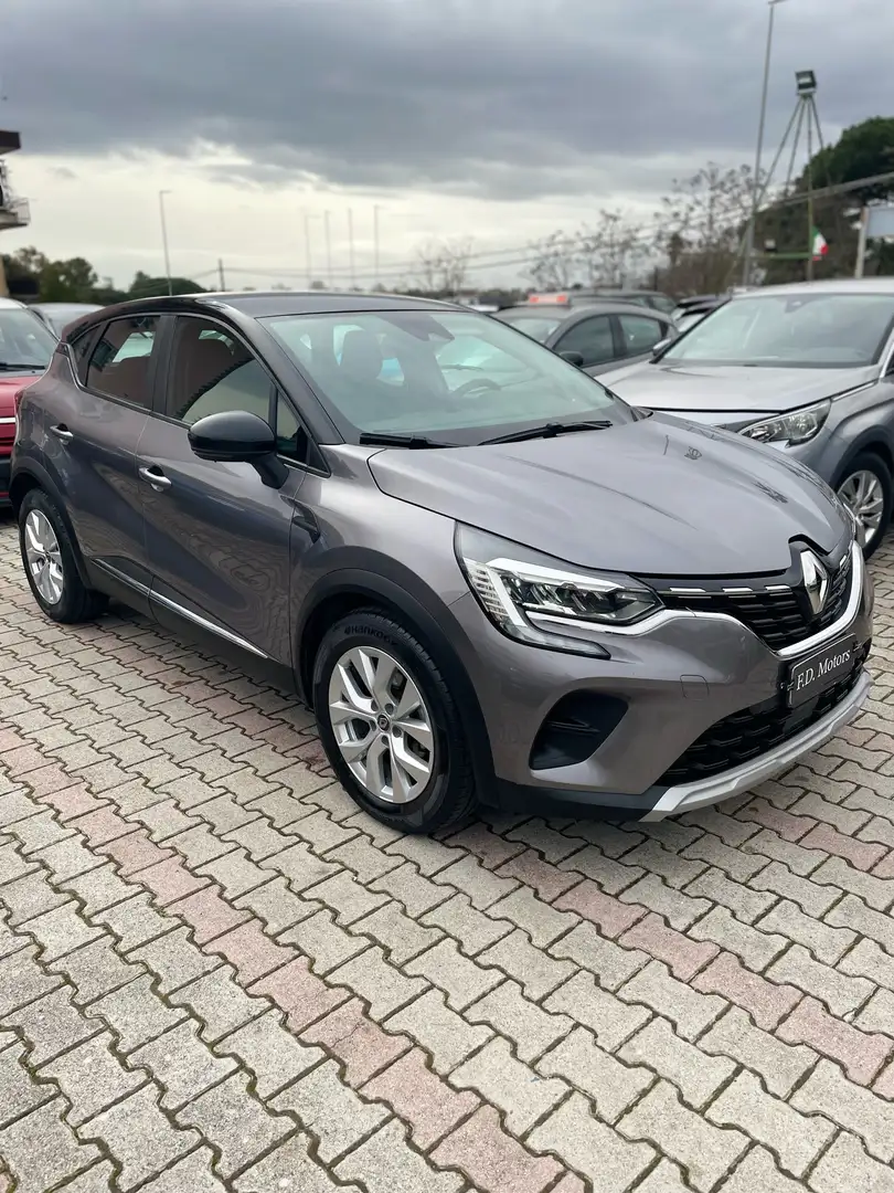 Renault Captur Intense - 1