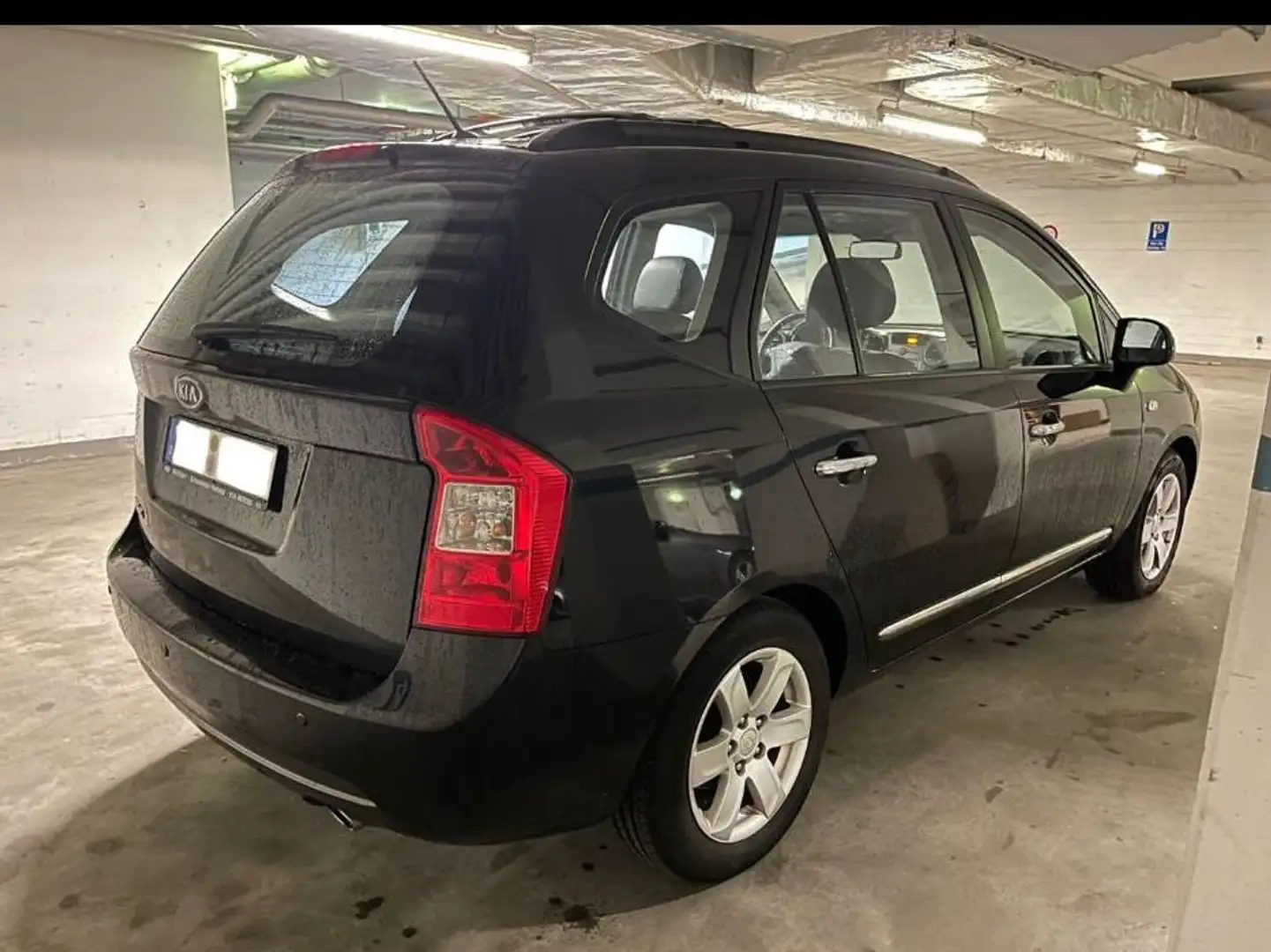 Kia Carens Carens 2.0 CVVT EX Top Schwarz - 1