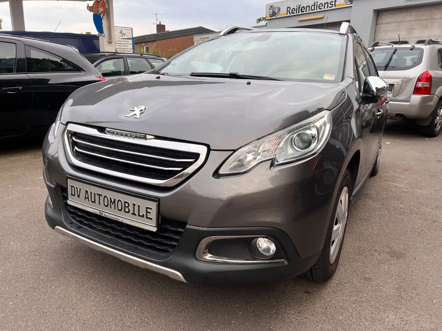 Peugeot 2008 Style*HU Neu-Insp.Neu-1.Hand+AH* Grau - 1