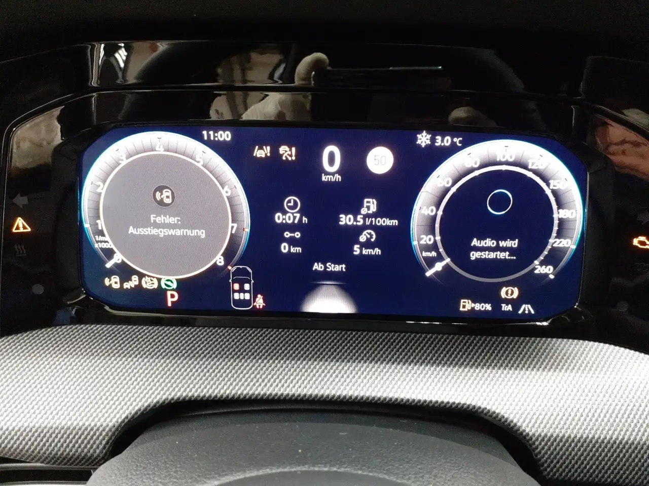 Volkswagen Golf Variant Golf VIII Variant 1.5eTSI R-Line *ACC*DSG*AHK 12