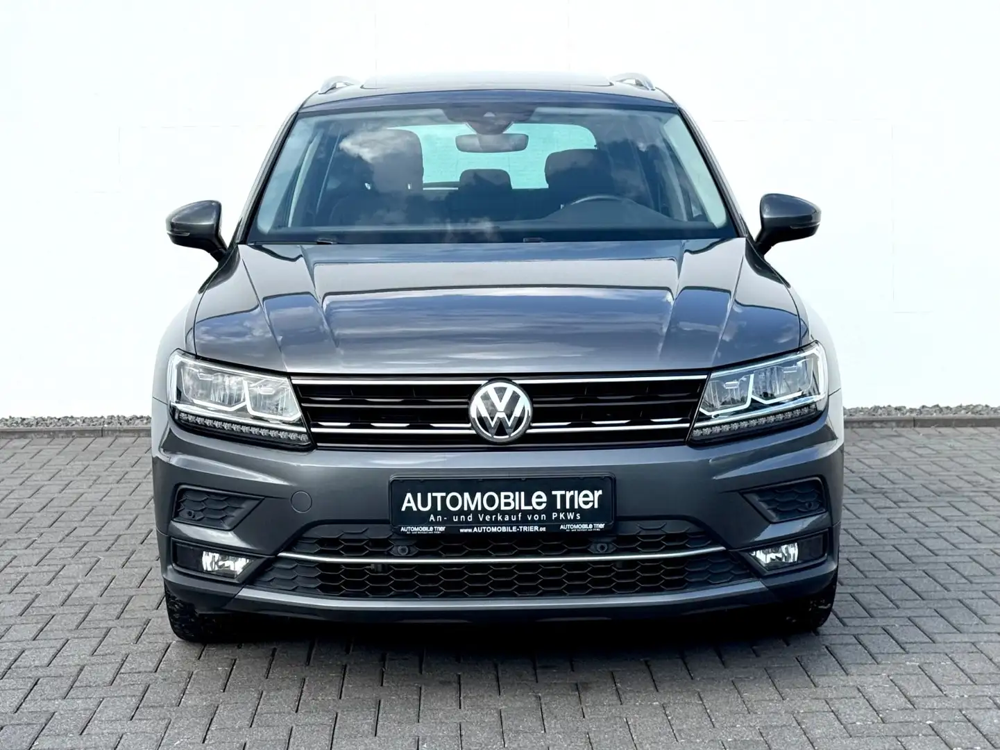 Volkswagen Tiguan Highline 2.0 TSI DSG 4Motion/LED/ACC/PANO Сірий - 2