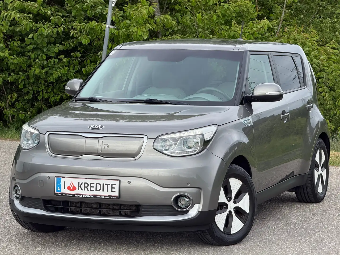 Kia Soul Vollelektrisch - Finanzierung - Sehr gepflegt Grau - 1