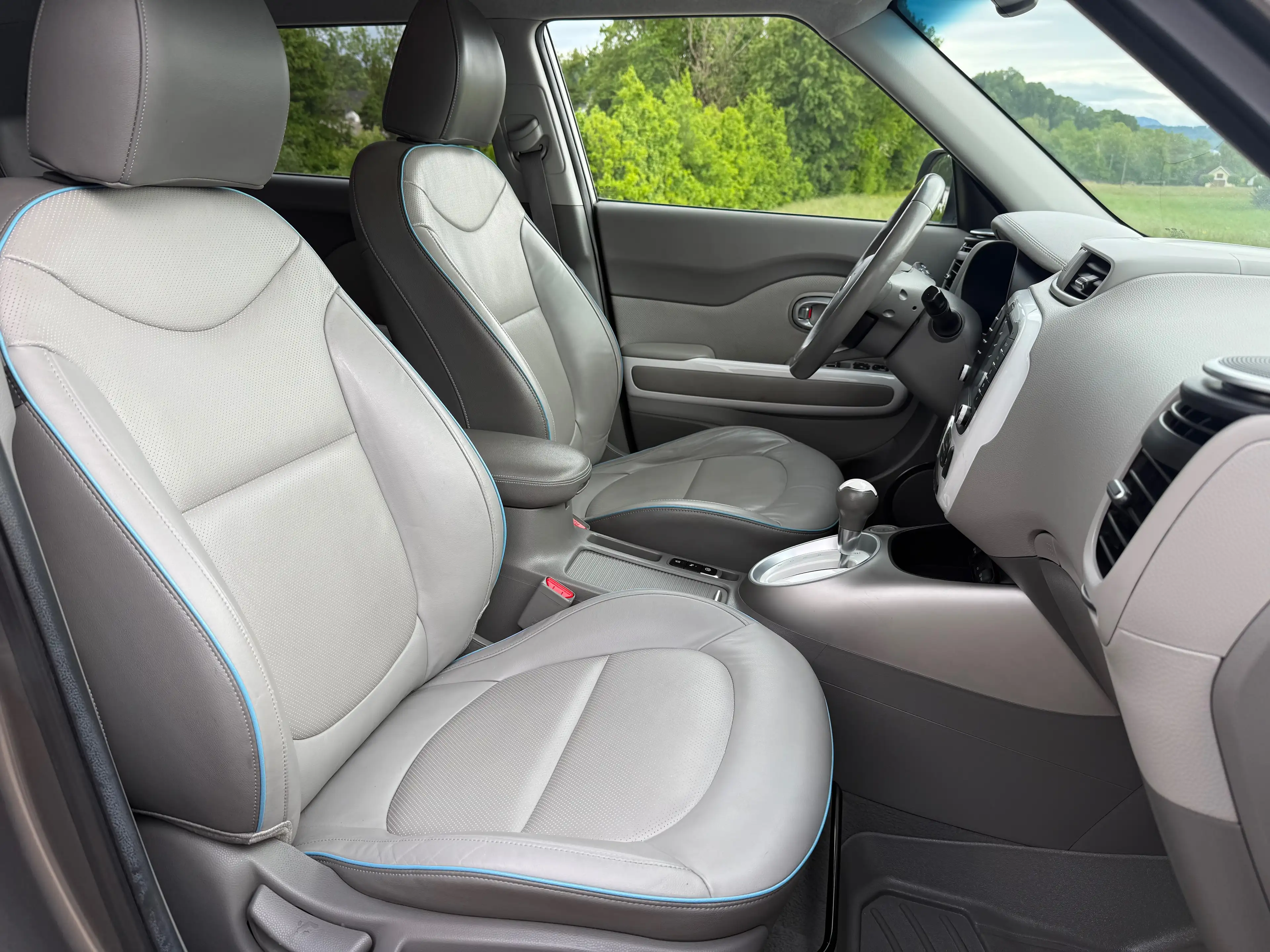 Kia Soul Vollelektrisch - Finanzierung - Sehr gepflegt — photo 13