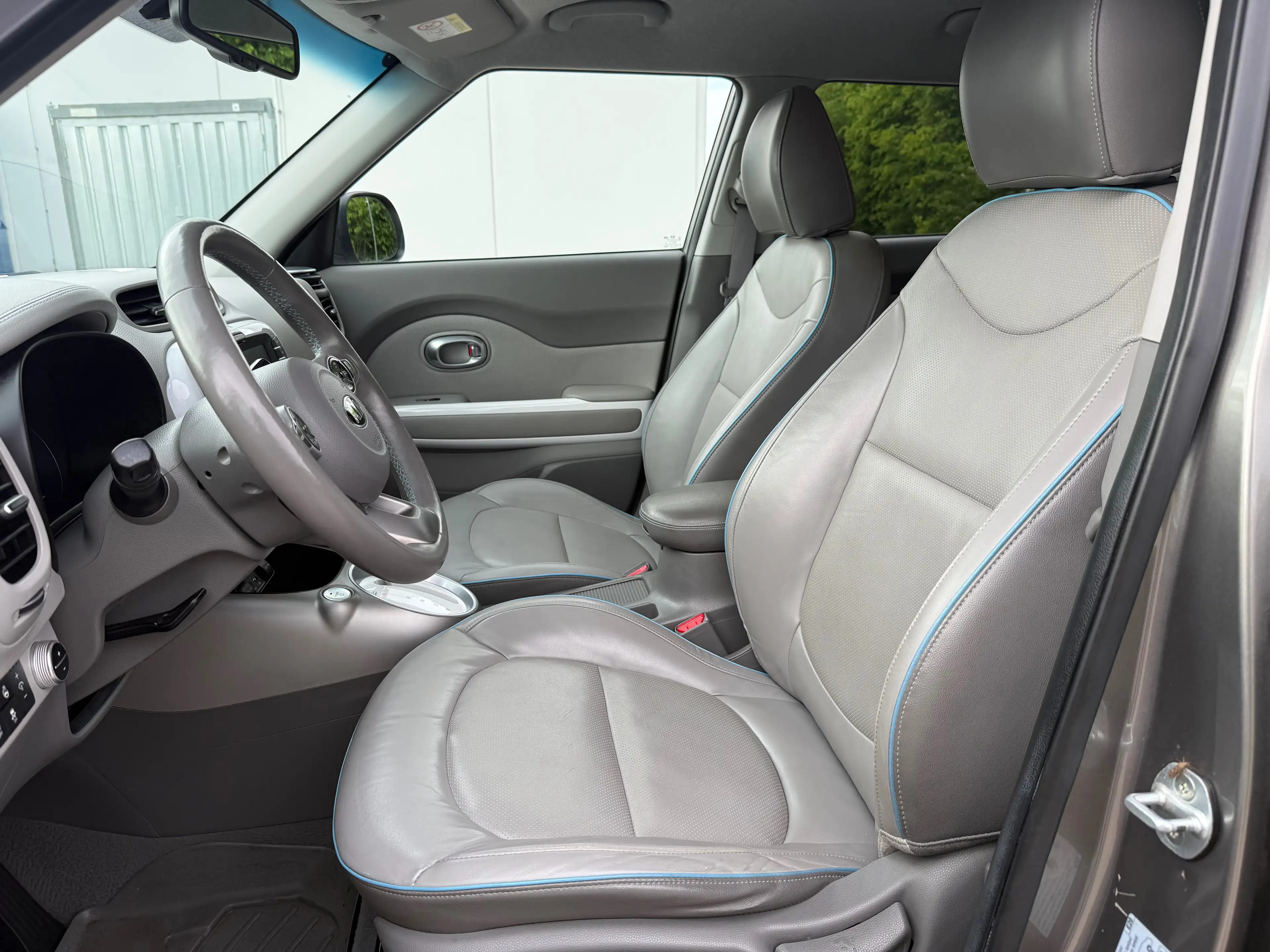 Kia Soul Vollelektrisch - Finanzierung - Sehr gepflegt — photo 10