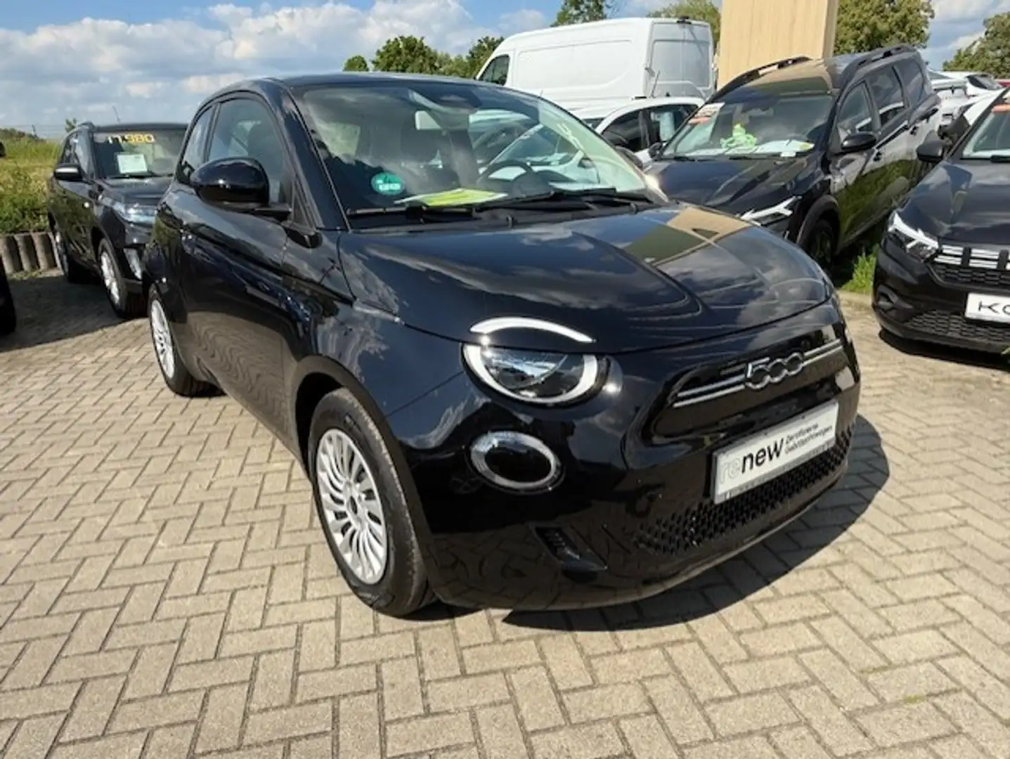 Fiat 500e Action Klima EFH Schwarz - 2
