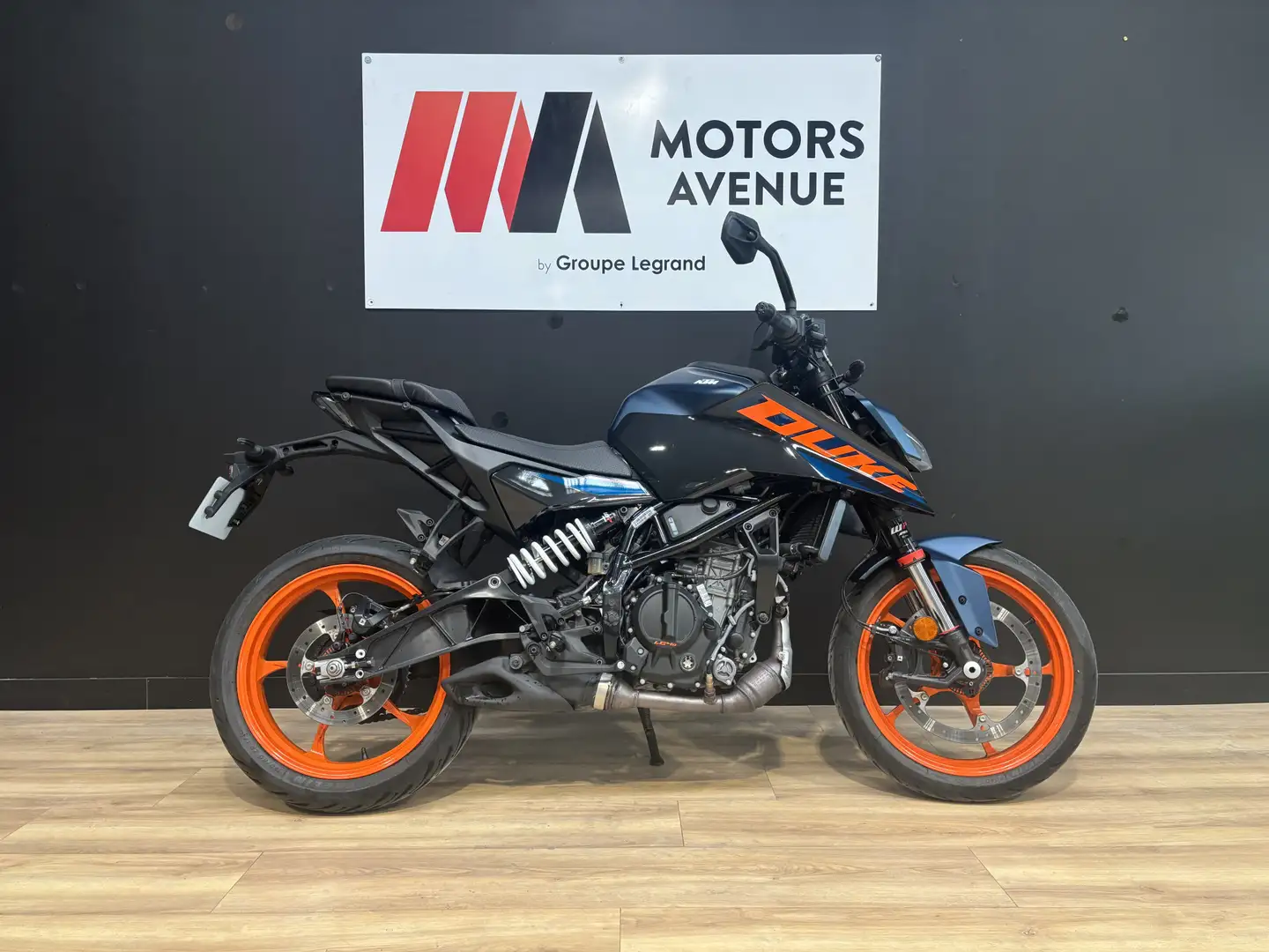 KTM 125 Duke - 2