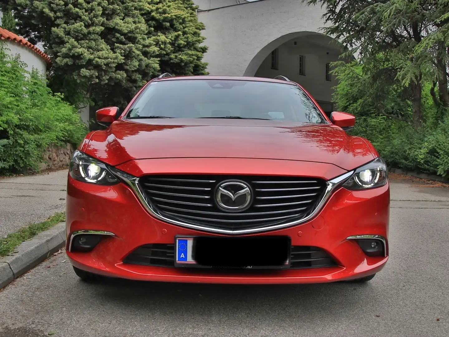 Mazda 6 Mazda 6 Sport Combi CD175 Revolution Top SD AWD Rot - 1