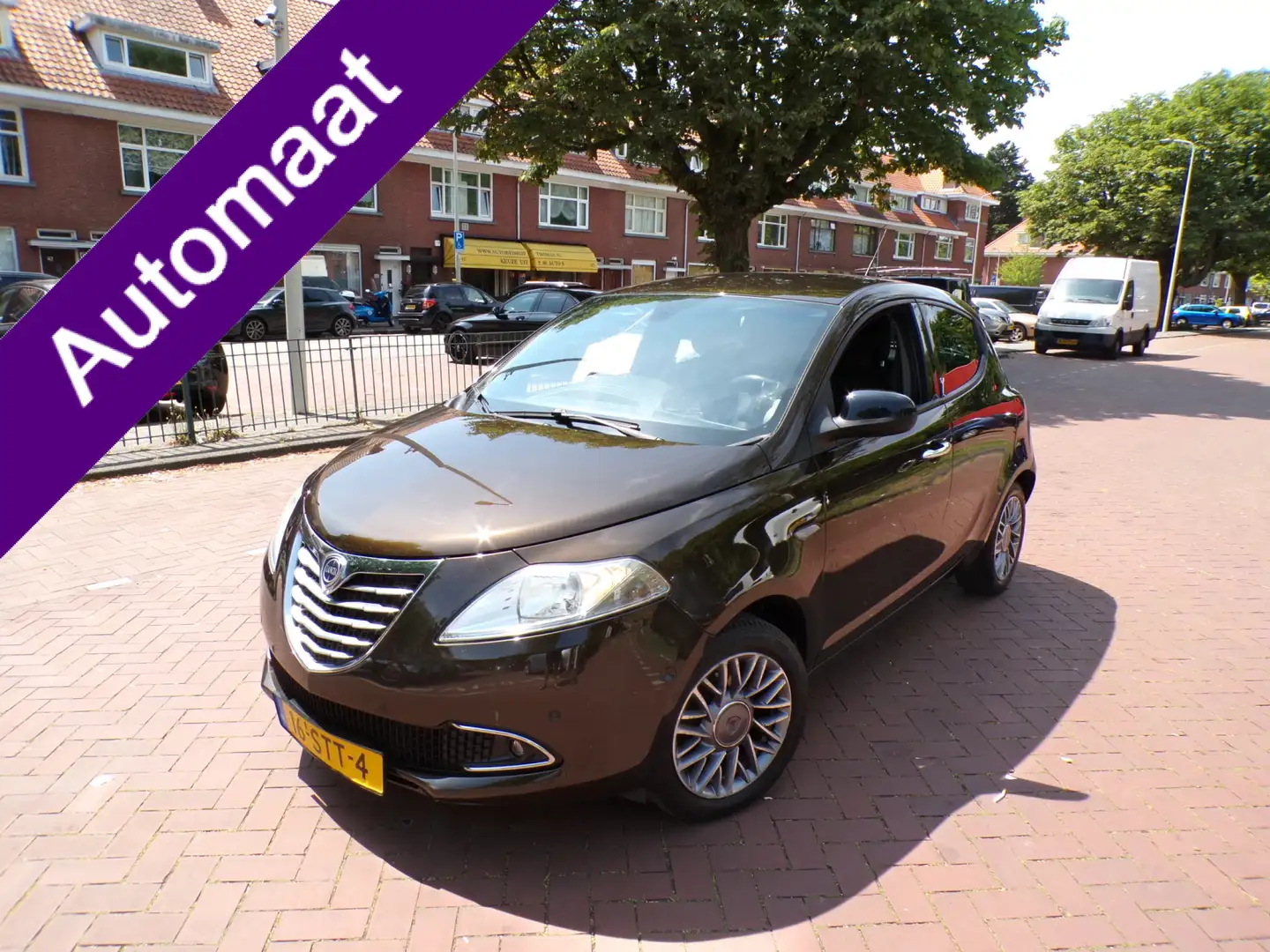 Lancia Ypsilon 0.9 TwinAir Platinum AUTOMAAT NL AUTO ORG KM MET N Schwarz - 1