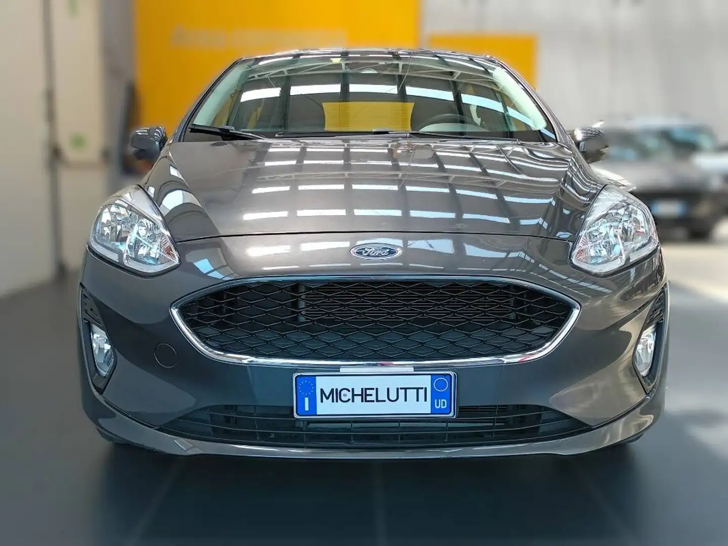 Ford Fiesta 1.1 Plus 85cv Gris - 2