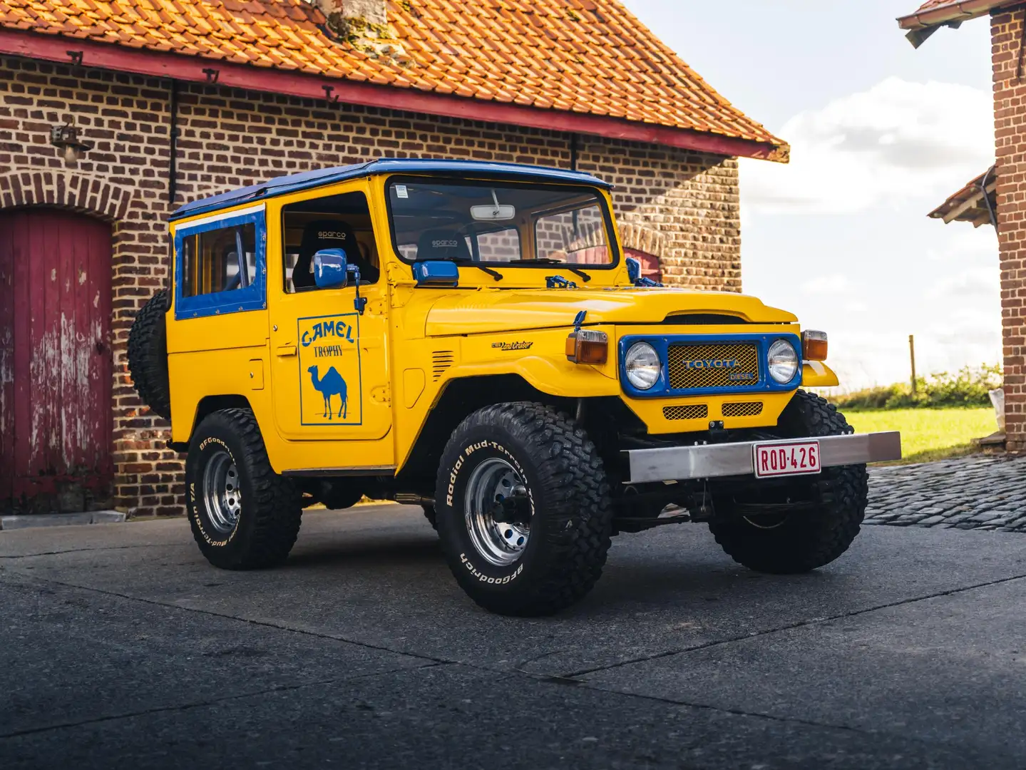 Oldtimer Toyota Land Cruiser BJ40 Jaune - 2