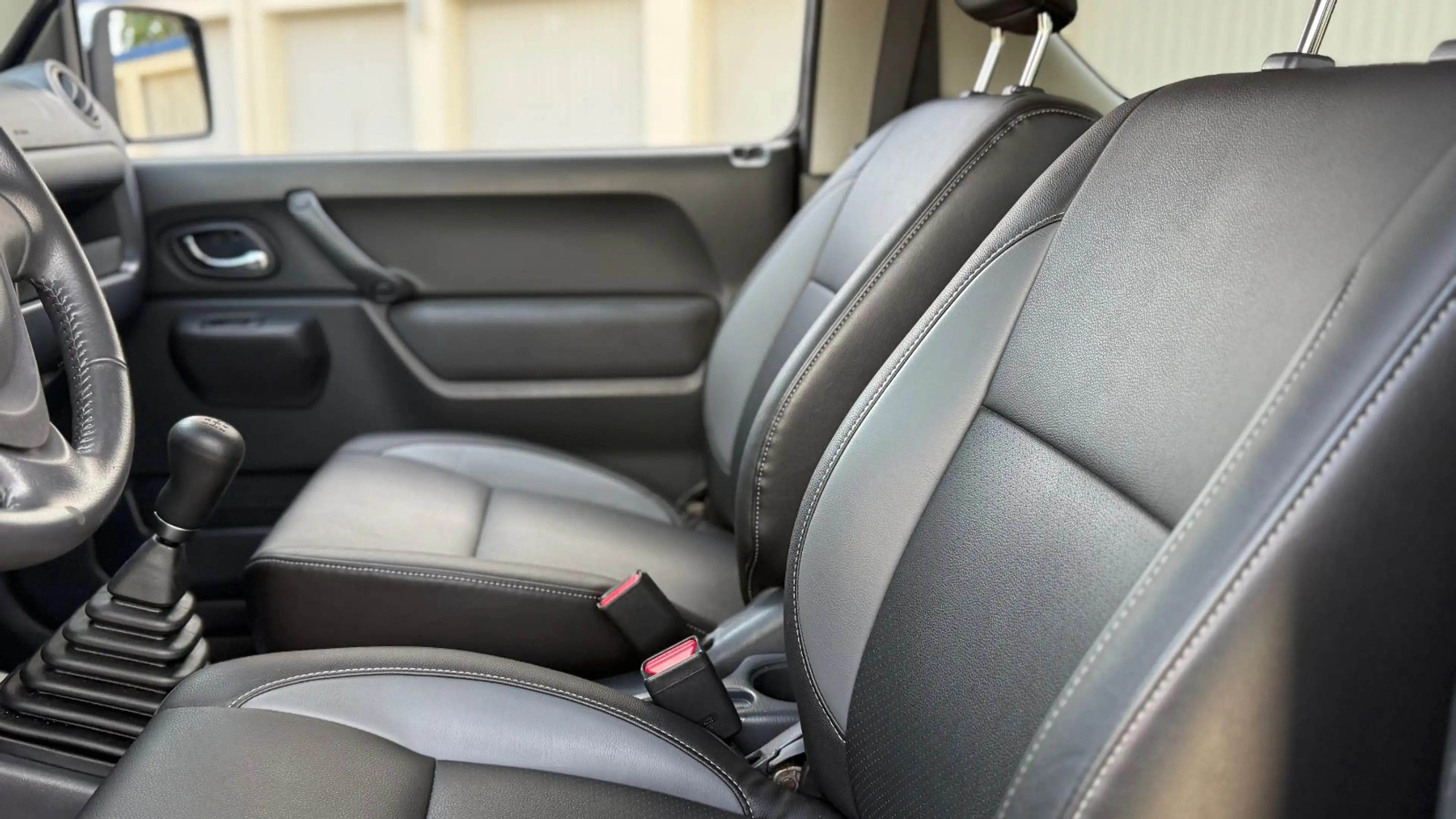 Suzuki Jimny ALLGRIP Ranger|LEDER|TREKFINDER|SPORTPAKET|EURO6 — photo 9