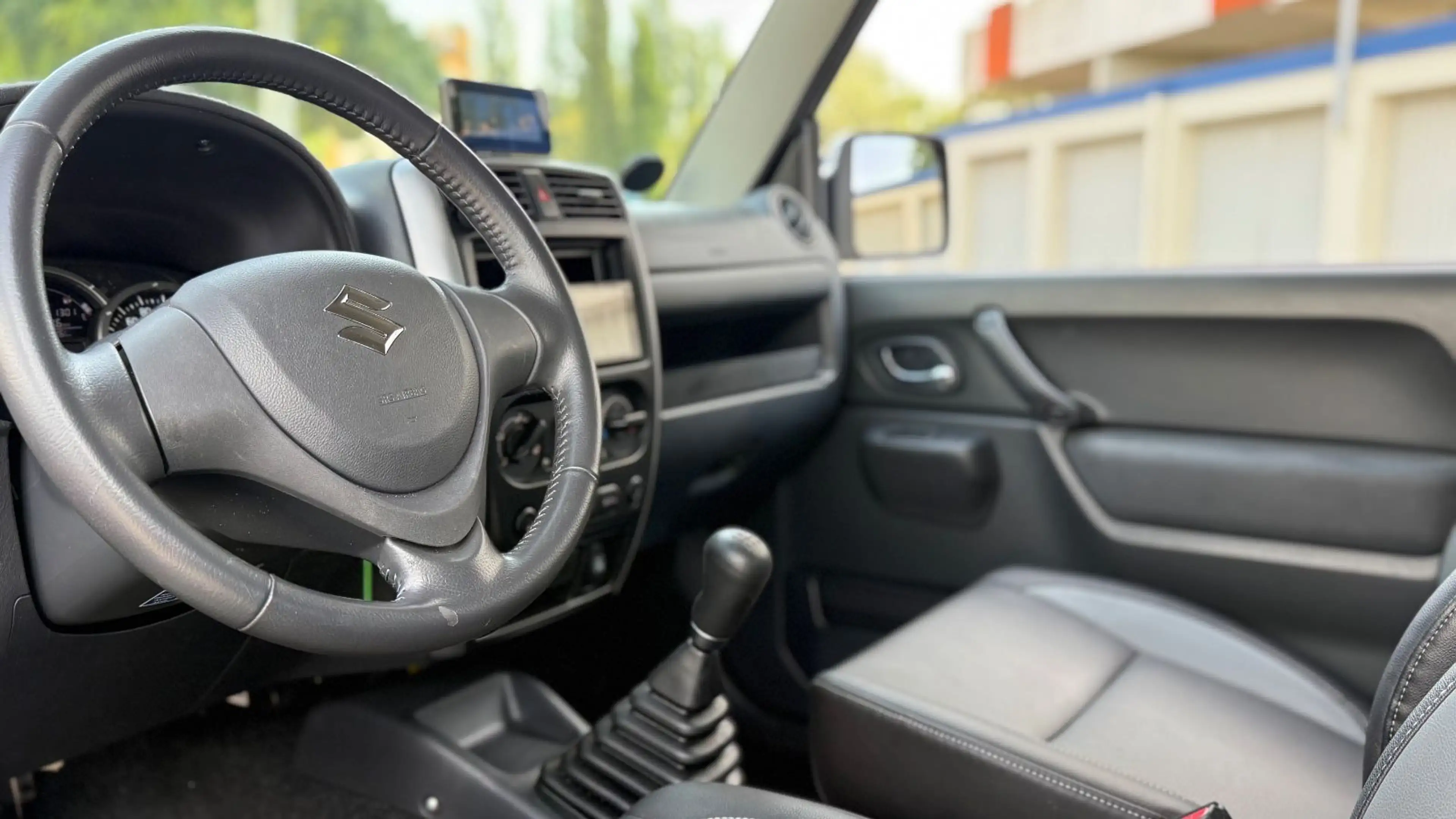 Suzuki Jimny ALLGRIP Ranger|LEDER|TREKFINDER|SPORTPAKET|EURO6 — photo 8
