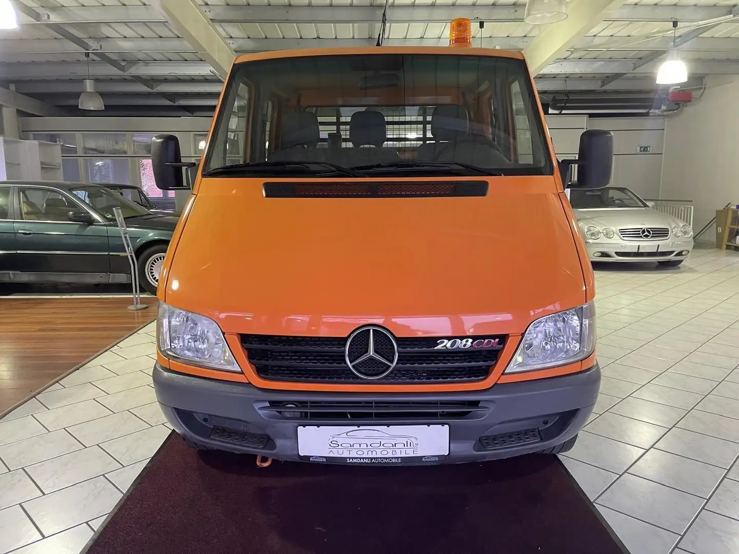 Mercedes-Benz Sprinter PritscheDoka 208 CDI*SEHR GEPFLEGT*1.HD Orange - 2