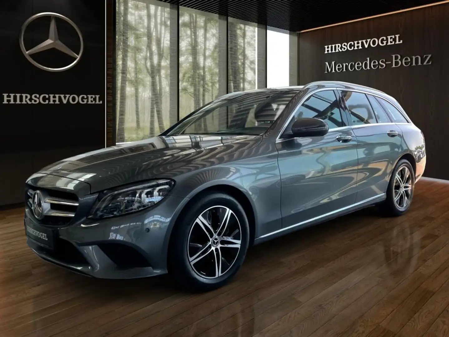 Mercedes-Benz C 220 d AVANTGARDE+Comand+MULTIBEAM+Kam+PDC+SHZ Grijs - 1