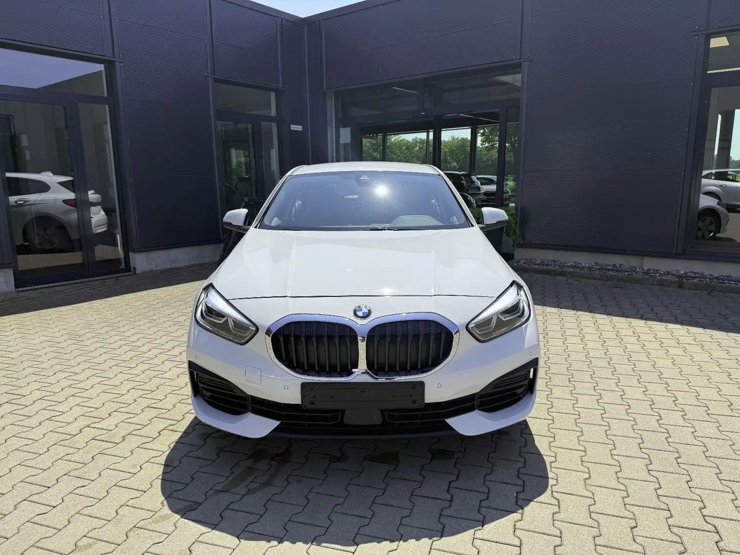 BMW 118 i Advantage Blanco - 2