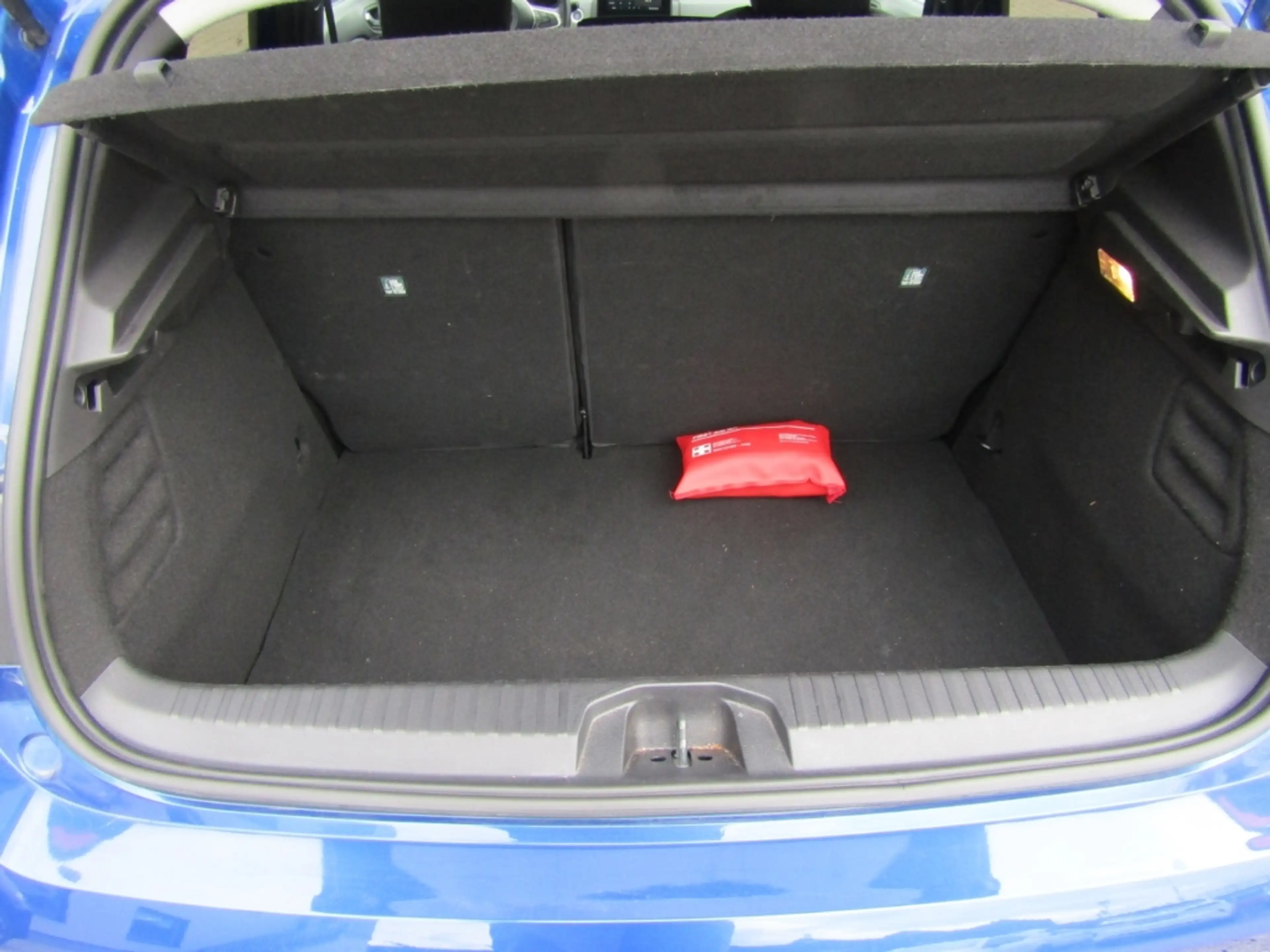 Mitsubishi Colt 1.6 HEV Plus GRA PDC SHZ RFK Android Auto Apple Ca — photo 7