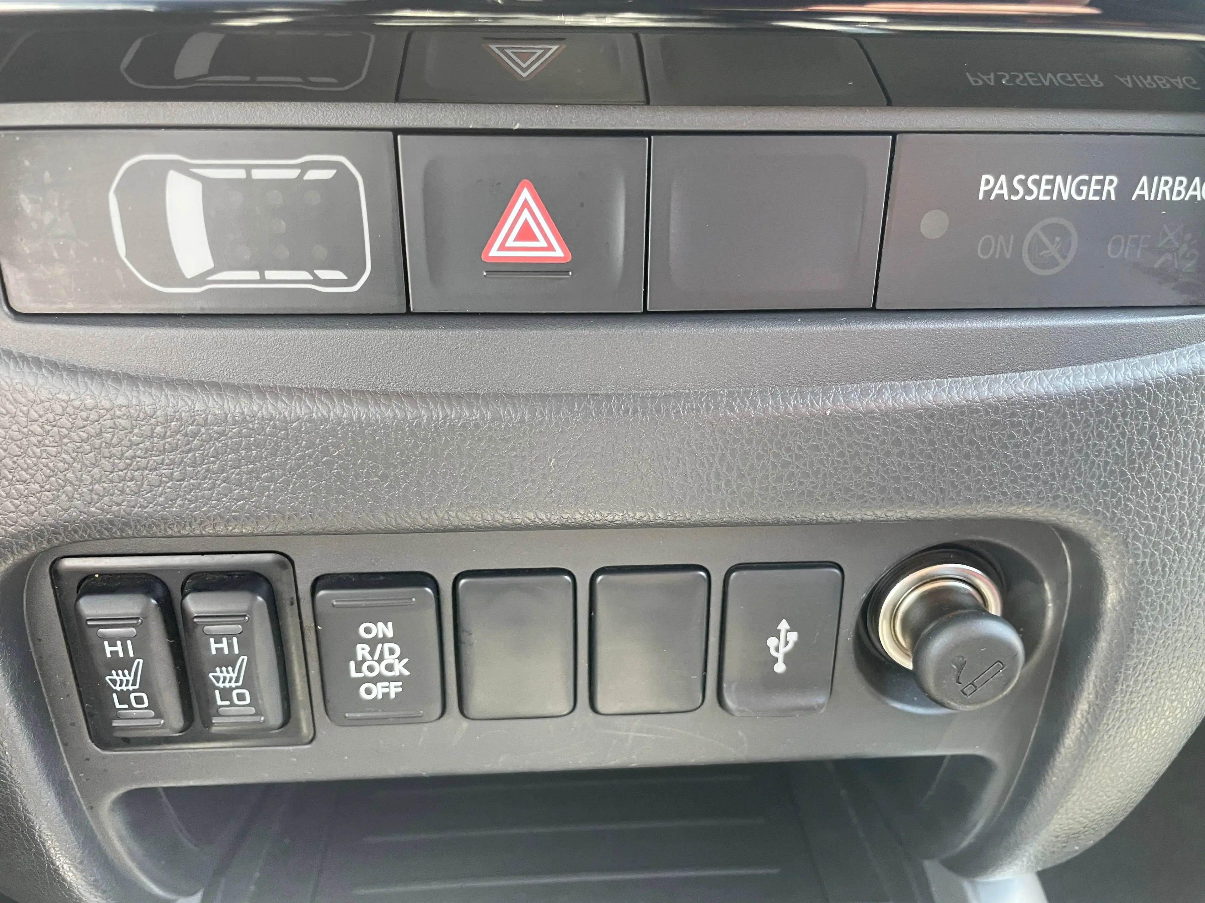 Mitsubishi L200 L 200 2.5 DI-D 4WD X-STORM WHITE NAVI KLIMA ROLL BAR MARCHE PIED SOFT TOP SIEGES CHAUFFANTS — photo 14