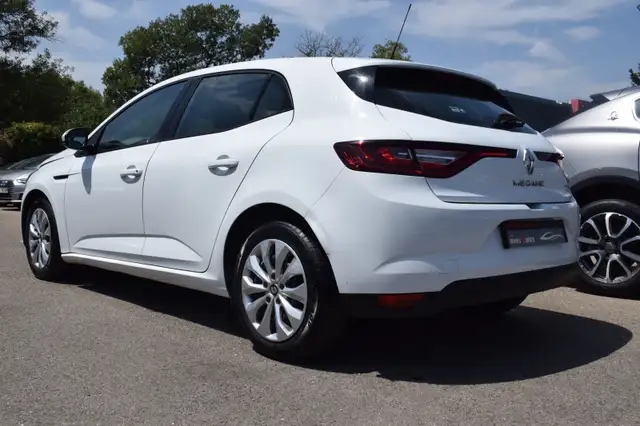 Renault Megane view 14